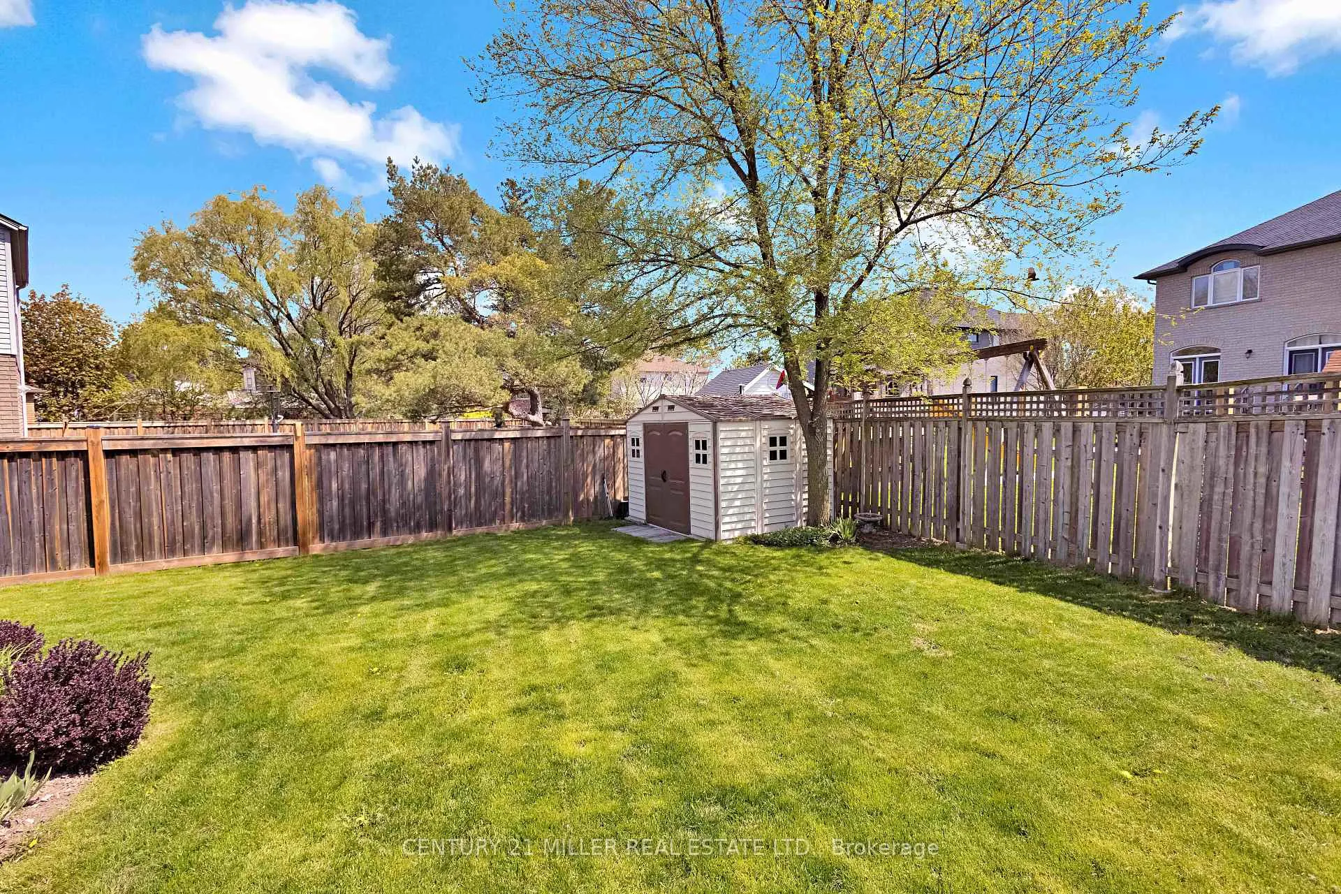 Photo 29 of 51 Cartier Crescent, Hamilton, Butler — HOMEH