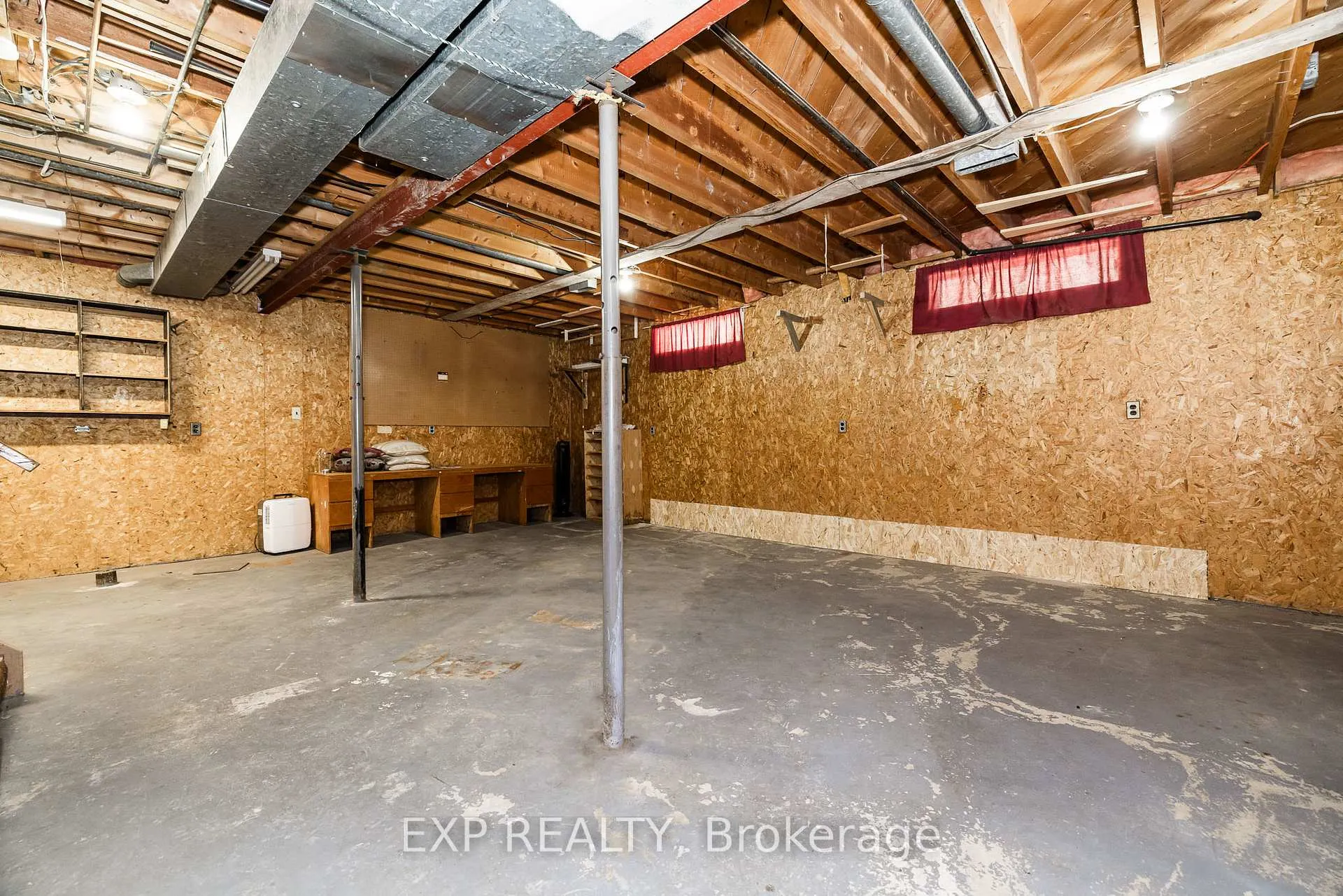 Photo 28 of 2196 Plesser Street, Ottawa, Elmvale Acres/Urbandale — HOMEH