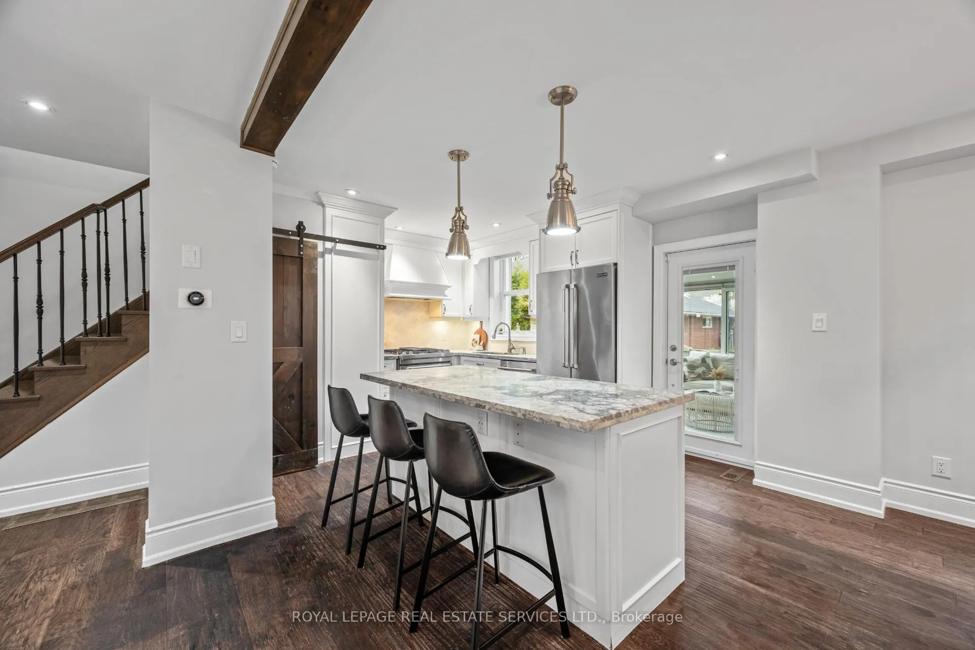 Photo 6 of 10 Glenellen Drive W, Etobicoke, Stonegate-Queensway — HOMEH