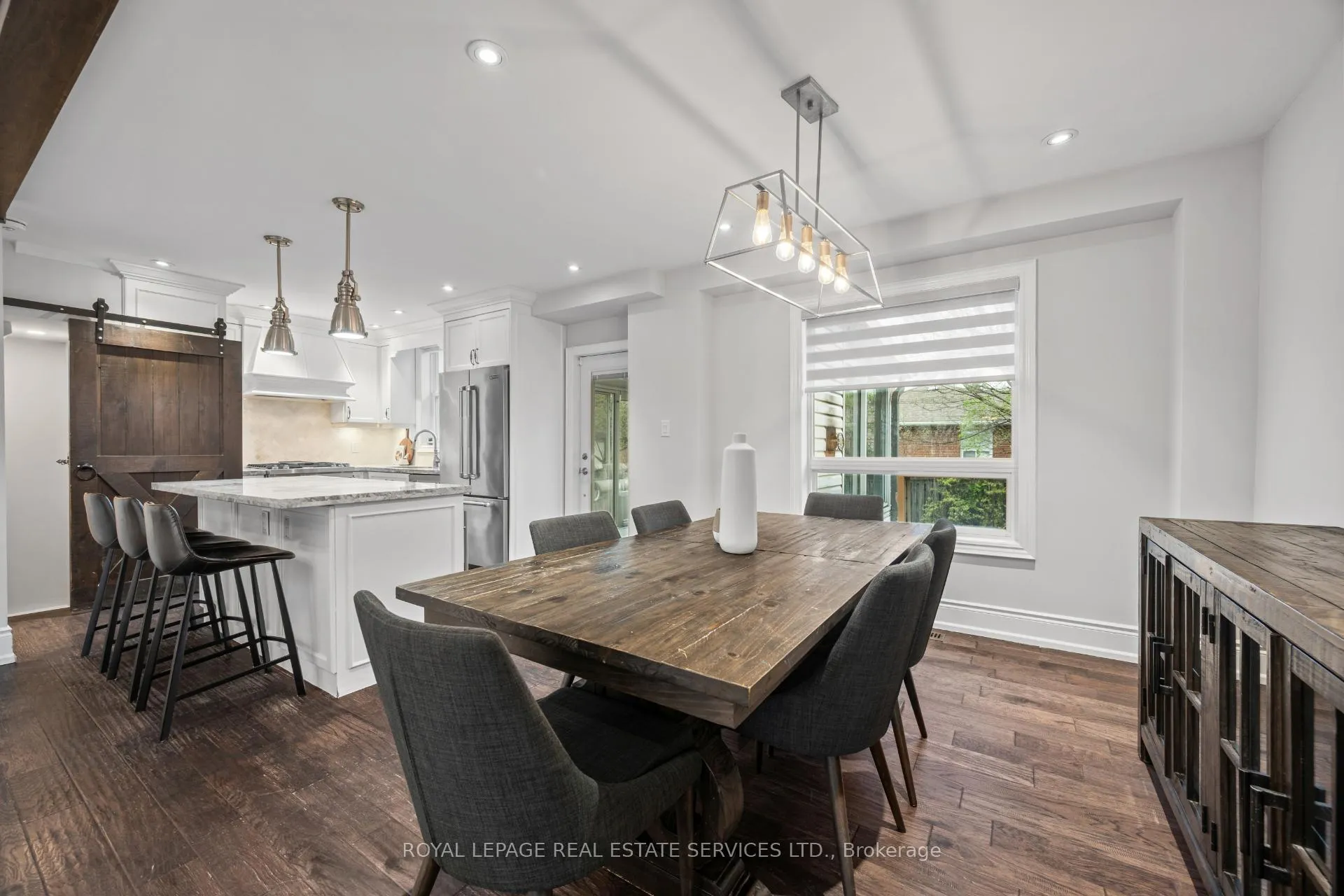 Photo 10 of 10 Glenellen Drive W, Etobicoke, Stonegate-Queensway — HOMEH
