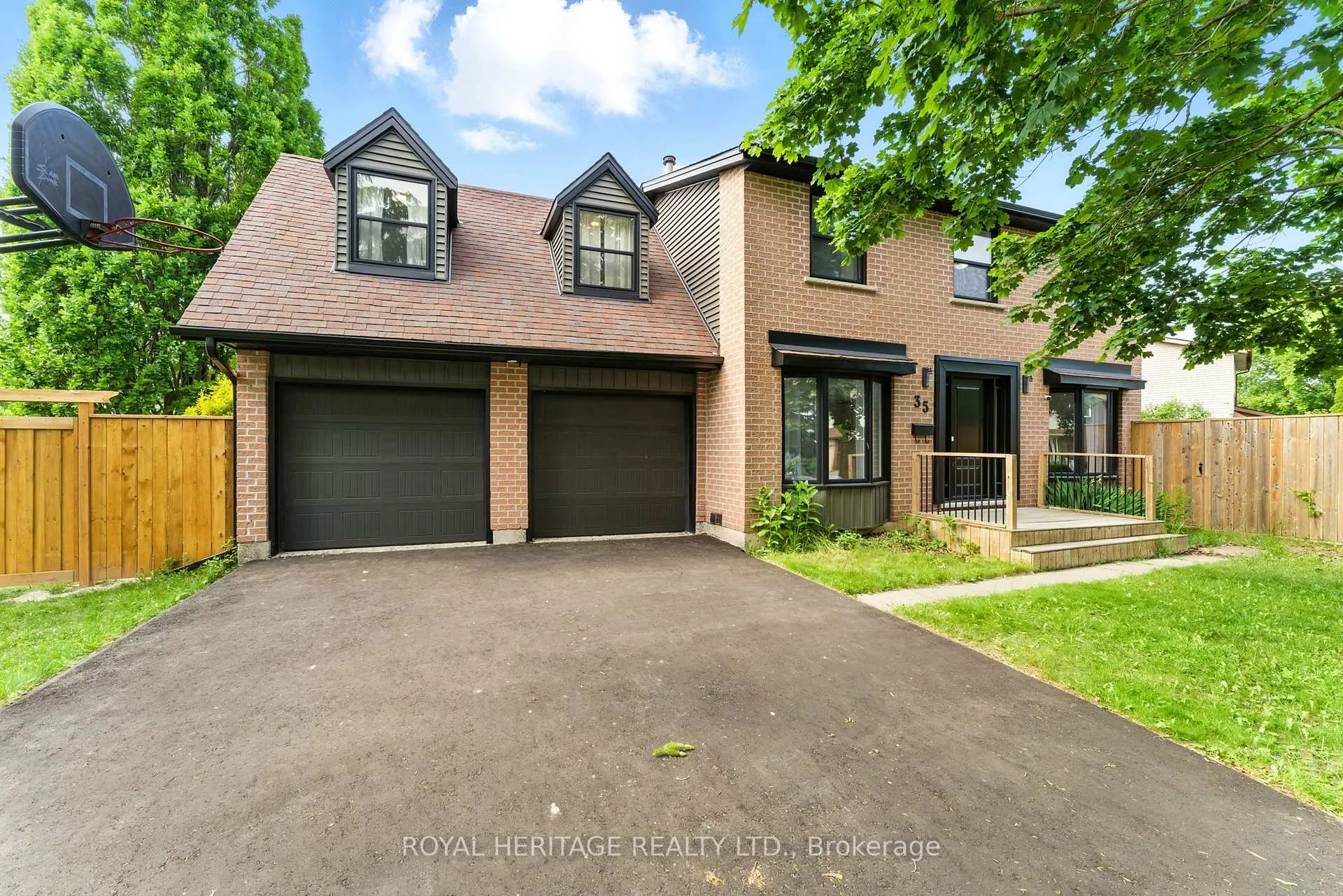 Photo 1 of 35 Aspen Valley Crescent, Guelph, Kortright West — HOMEH