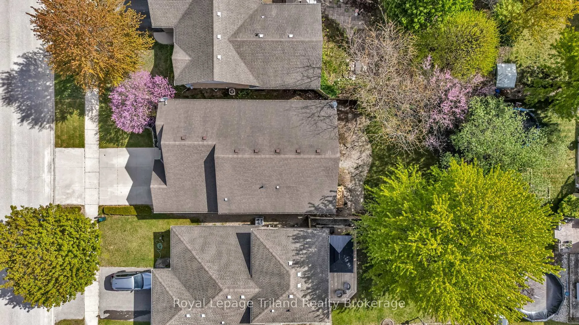 Photo 28 of 64 Hickory Boulevard W, Strathroy-Caradoc, SE — HOMEH