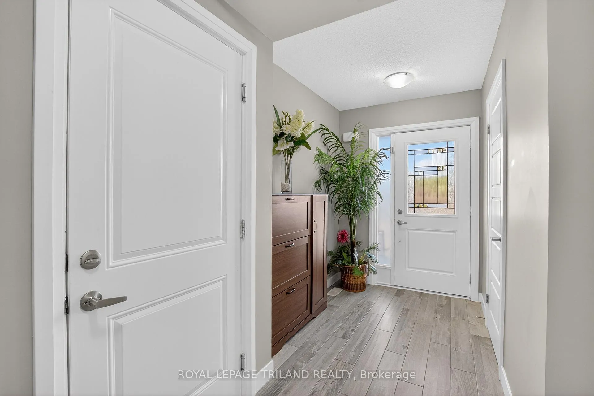 Photo 5 of 1199 Blackwell Boulevard, London, North C — HOMEH