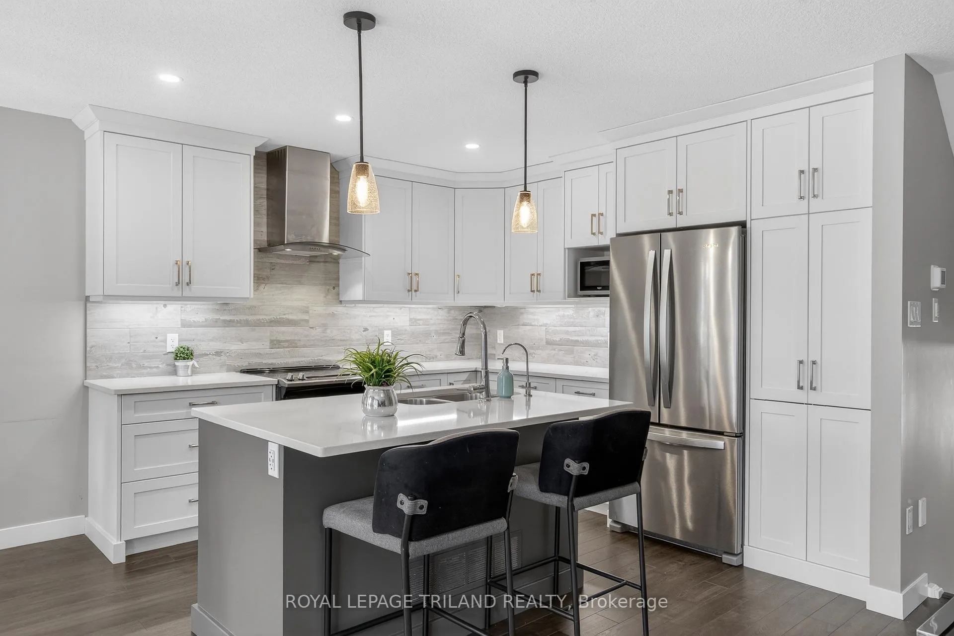 Photo 10 of 1199 Blackwell Boulevard, London, North C — HOMEH