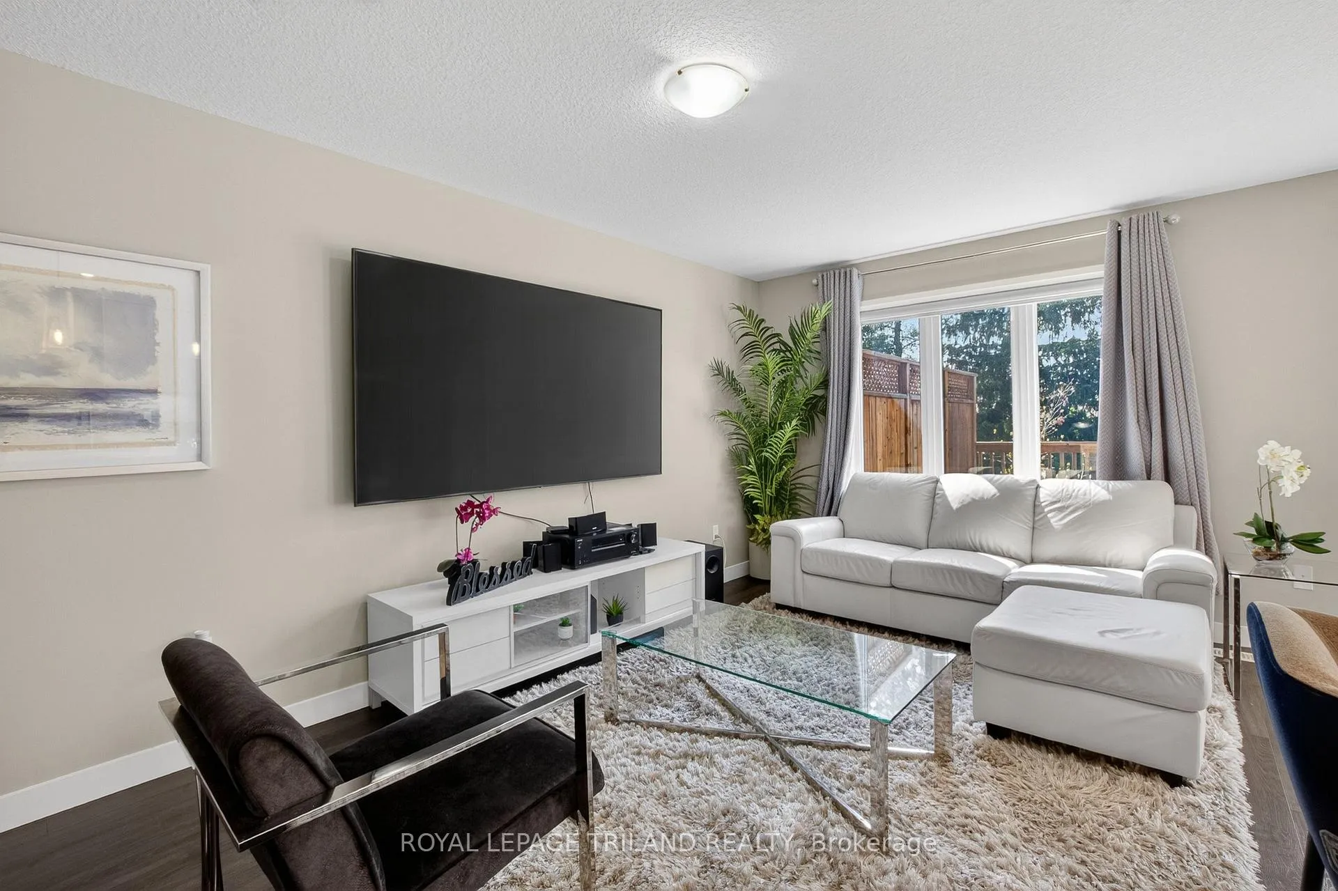 Photo 14 of 1199 Blackwell Boulevard, London, North C — HOMEH