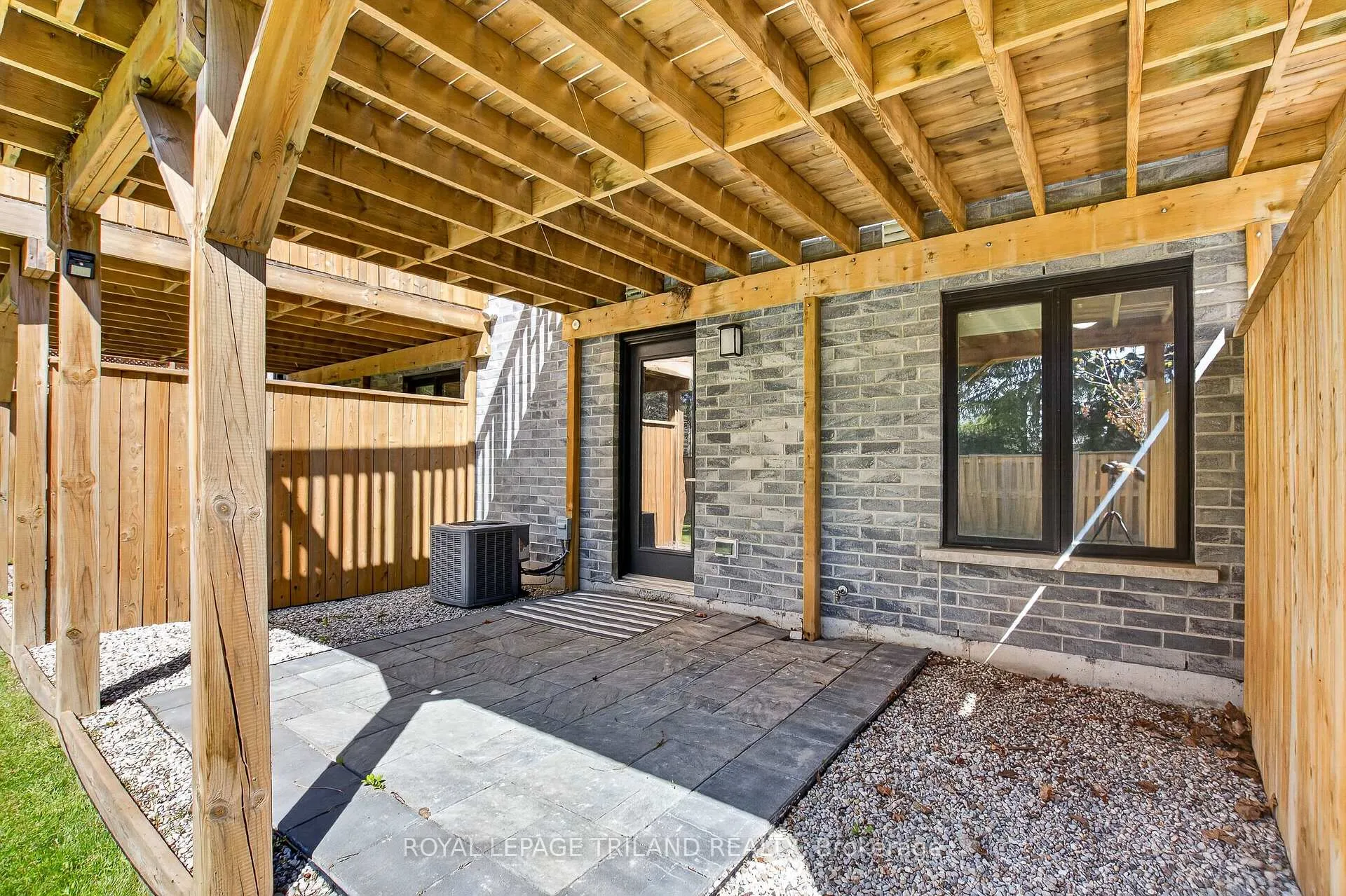 Photo 29 of 1199 Blackwell Boulevard, London, North C — HOMEH