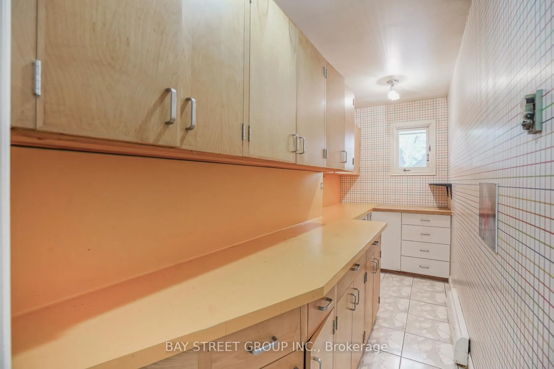 Photo 9 of 28 Wembley Avenue, Markham, Unionville — HOMEH