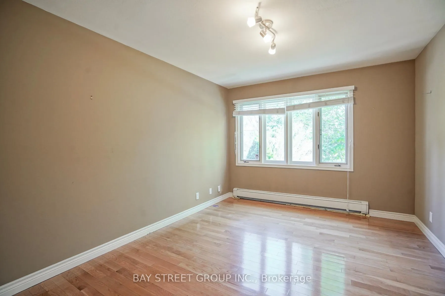 Photo 15 of 28 Wembley Avenue, Markham, Unionville — HOMEH