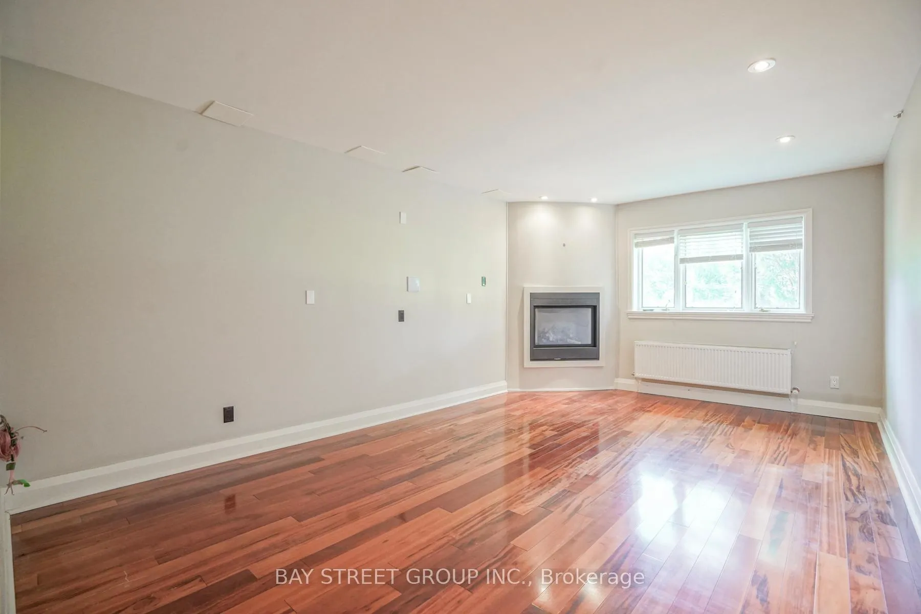Photo 25 of 28 Wembley Avenue, Markham, Unionville — HOMEH