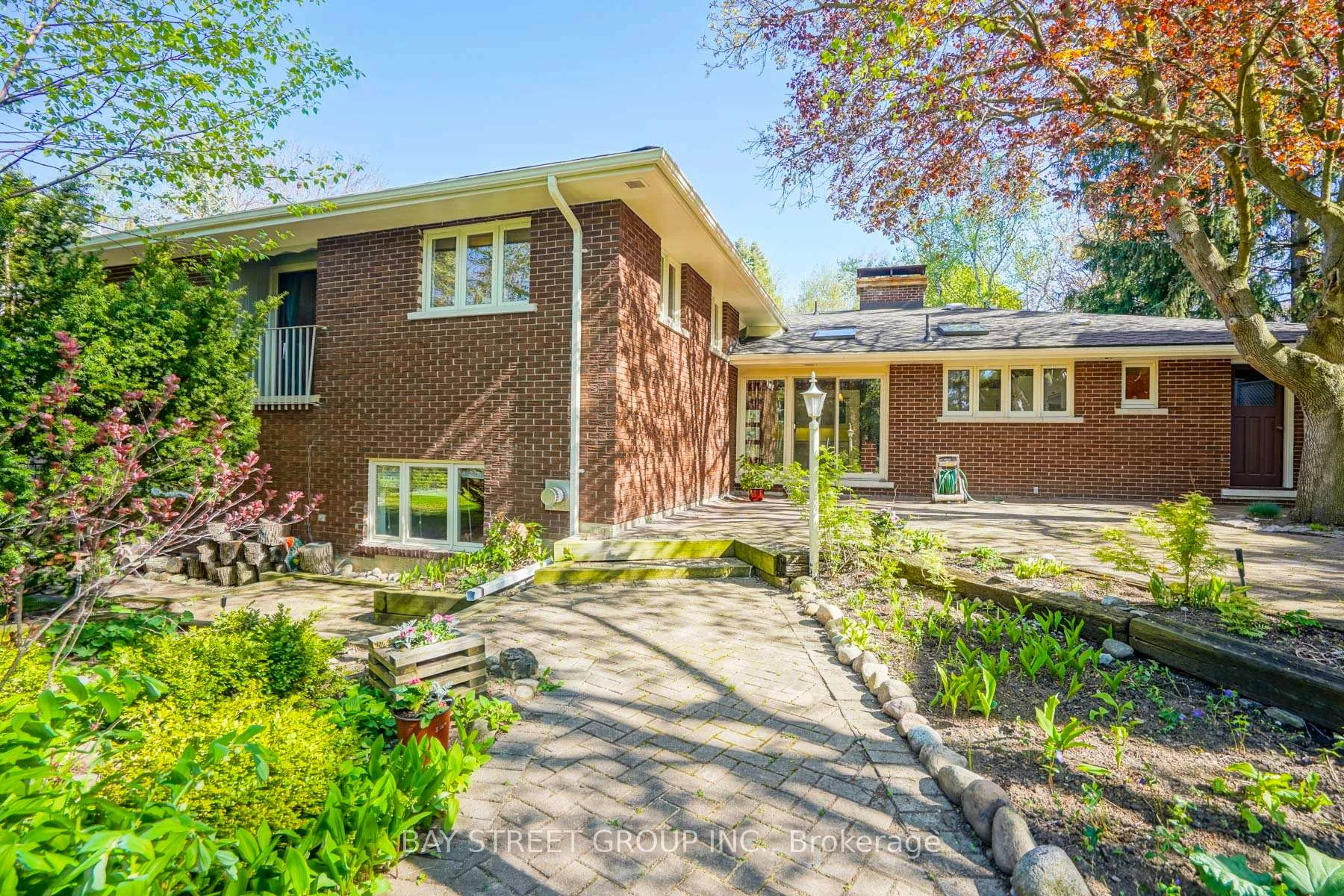 Photo 42 of 28 Wembley Avenue, Markham, Unionville — HOMEH