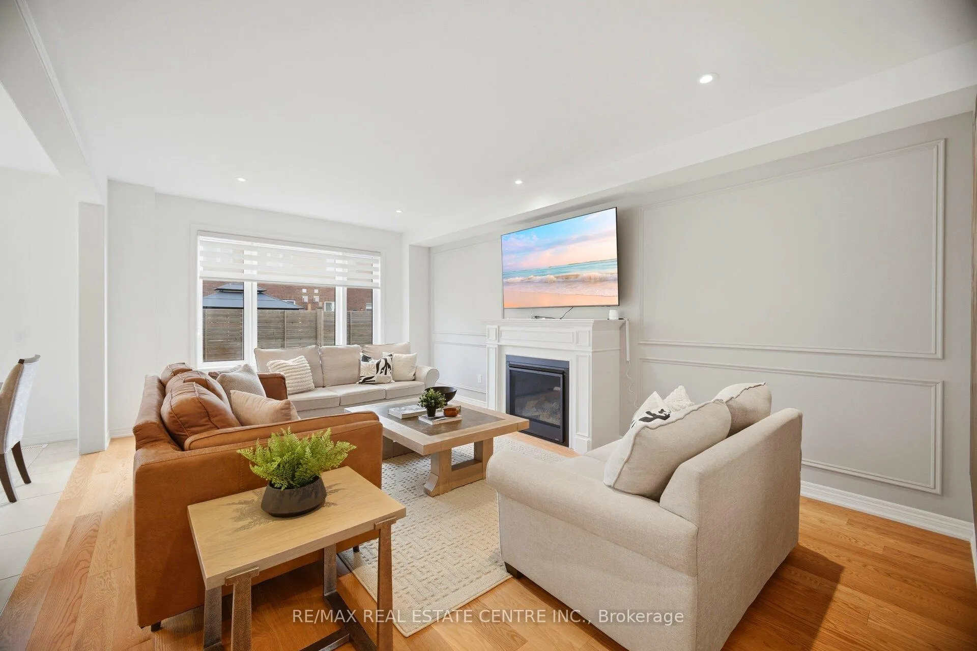 Photo 12 of 12 Shawbridge Court, Hamilton, Stoney Creek Mountain — HOMEH