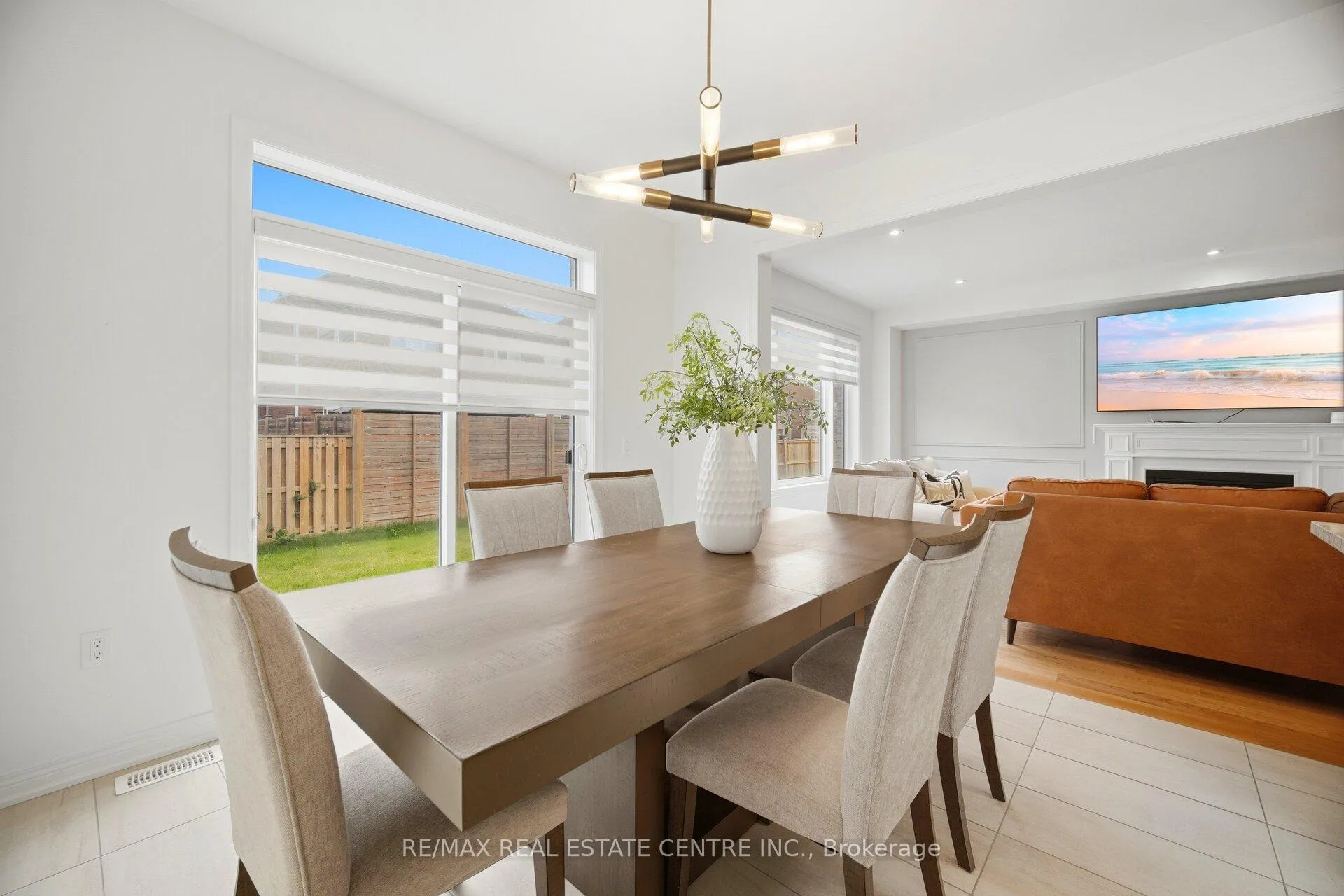 Photo 15 of 12 Shawbridge Court, Hamilton, Stoney Creek Mountain — HOMEH