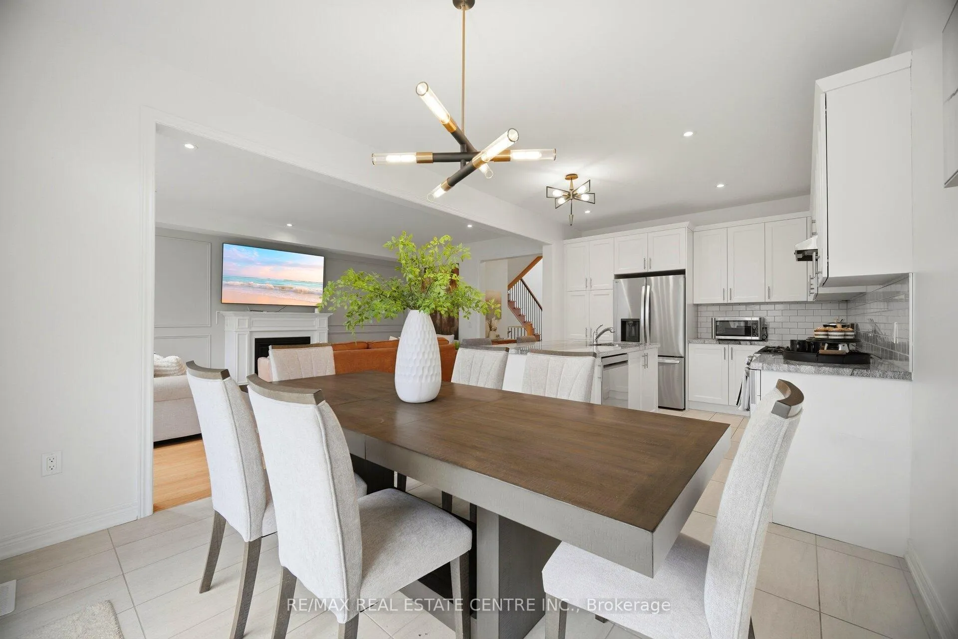Photo 18 of 12 Shawbridge Court, Hamilton, Stoney Creek Mountain — HOMEH