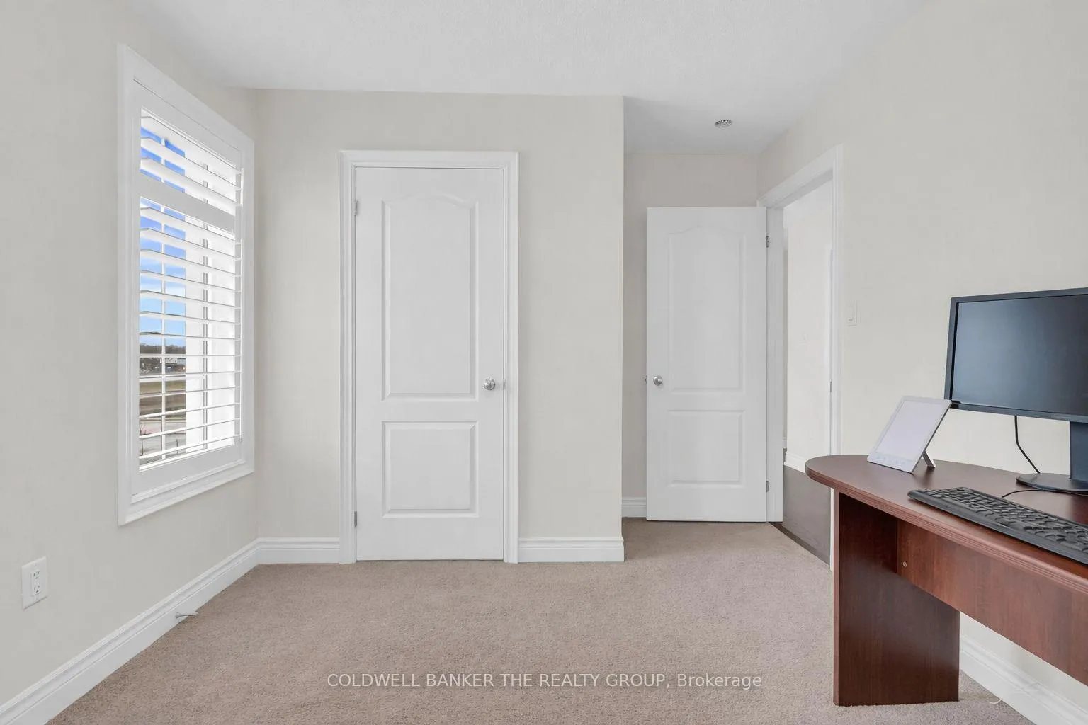 Photo 33 of 52 Brushwood Drive, Brampton, Bram West — HOMEH