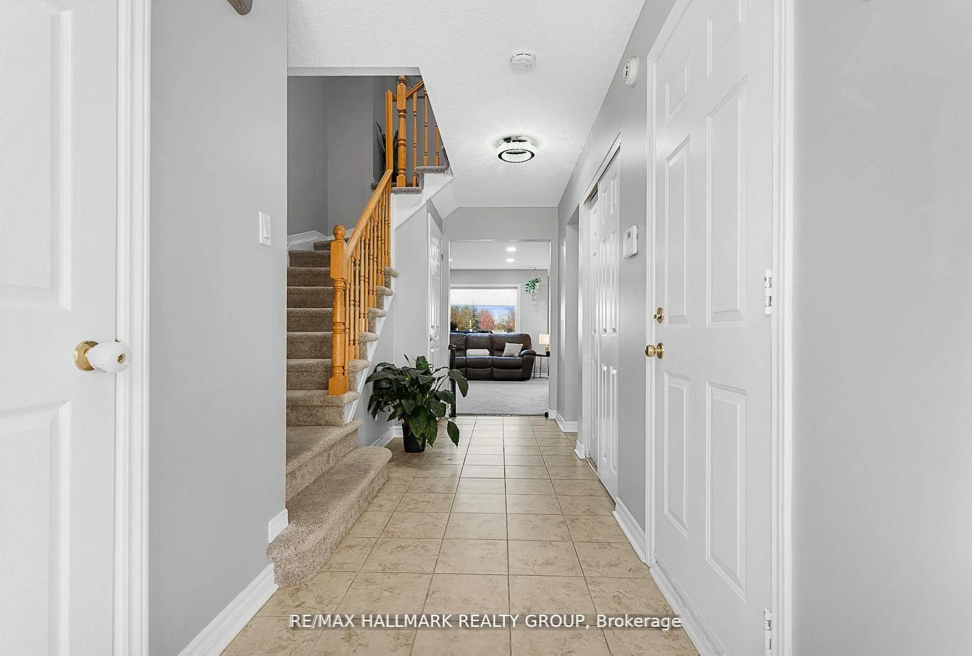 Photo 3 of 93 Cedarock Drive, Ottawa, Kanata - Bridlewood — HOMEH