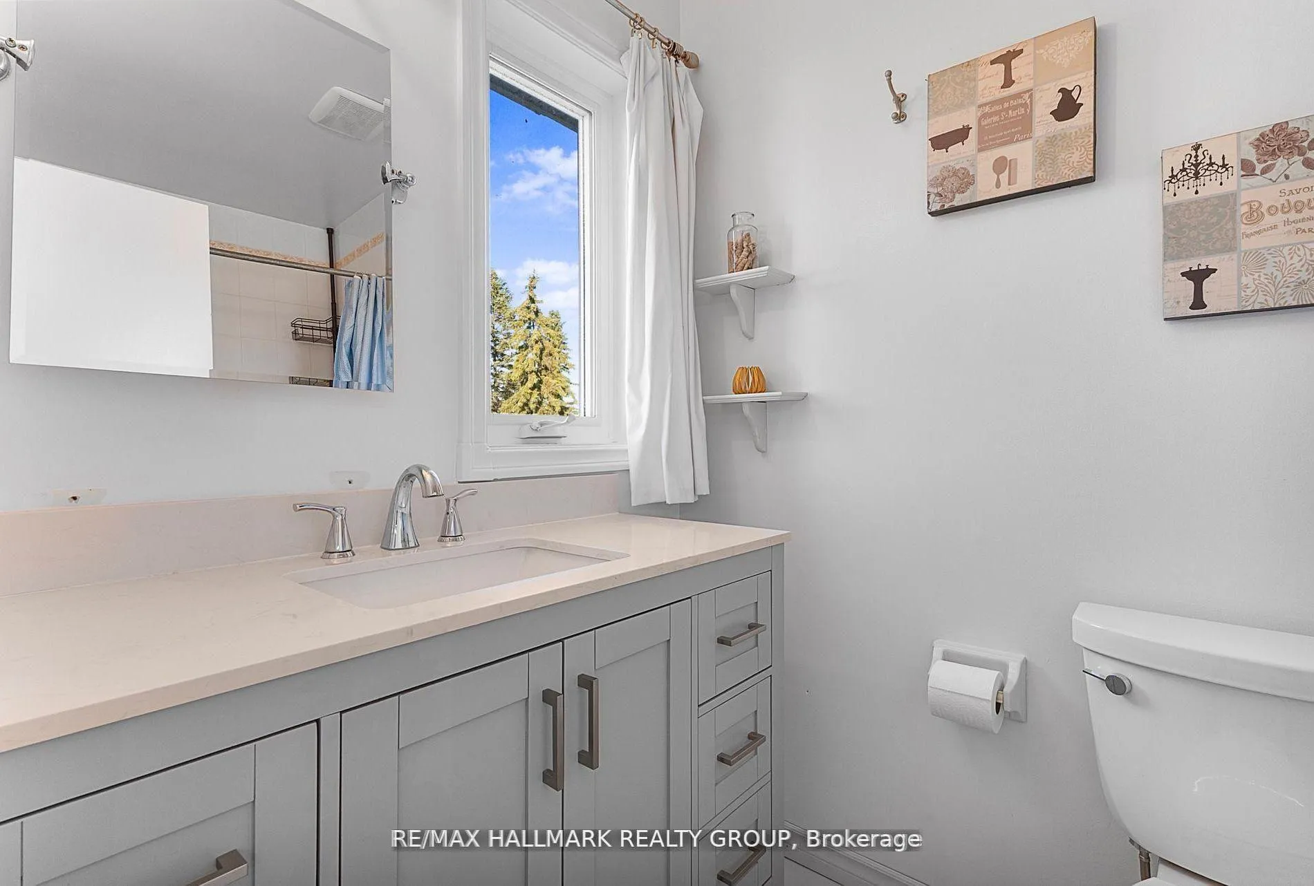 Photo 16 of 93 Cedarock Drive, Ottawa, Kanata - Bridlewood — HOMEH