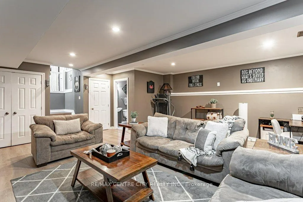 Photo 24 of 74 Juno Drive, St. Thomas — HOMEH