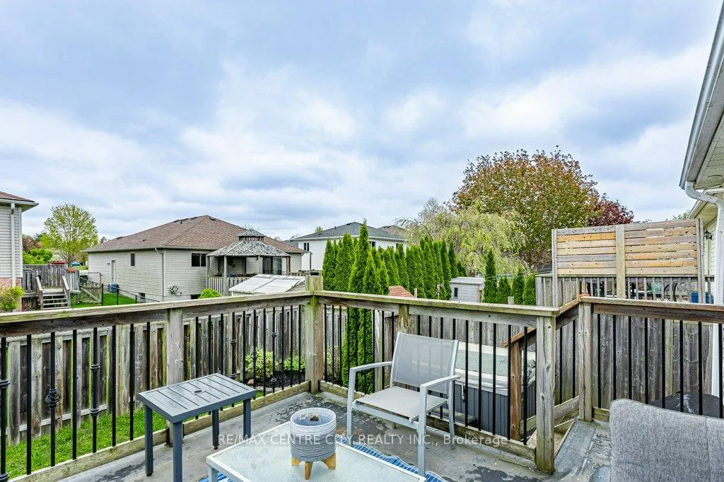 Photo 34 of 74 Juno Drive, St. Thomas — HOMEH