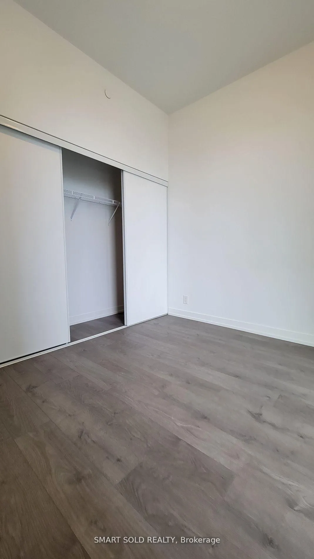 Photo 10 of Unit 502, 270 Dufferin Street, Toronto, South Parkdale — HOMEH