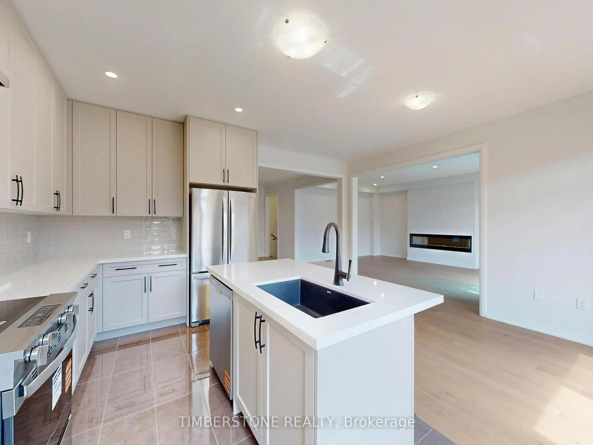 Photo 10 of 64 Freedom Oaks Trail, Brampton, Bram East — HOMEH