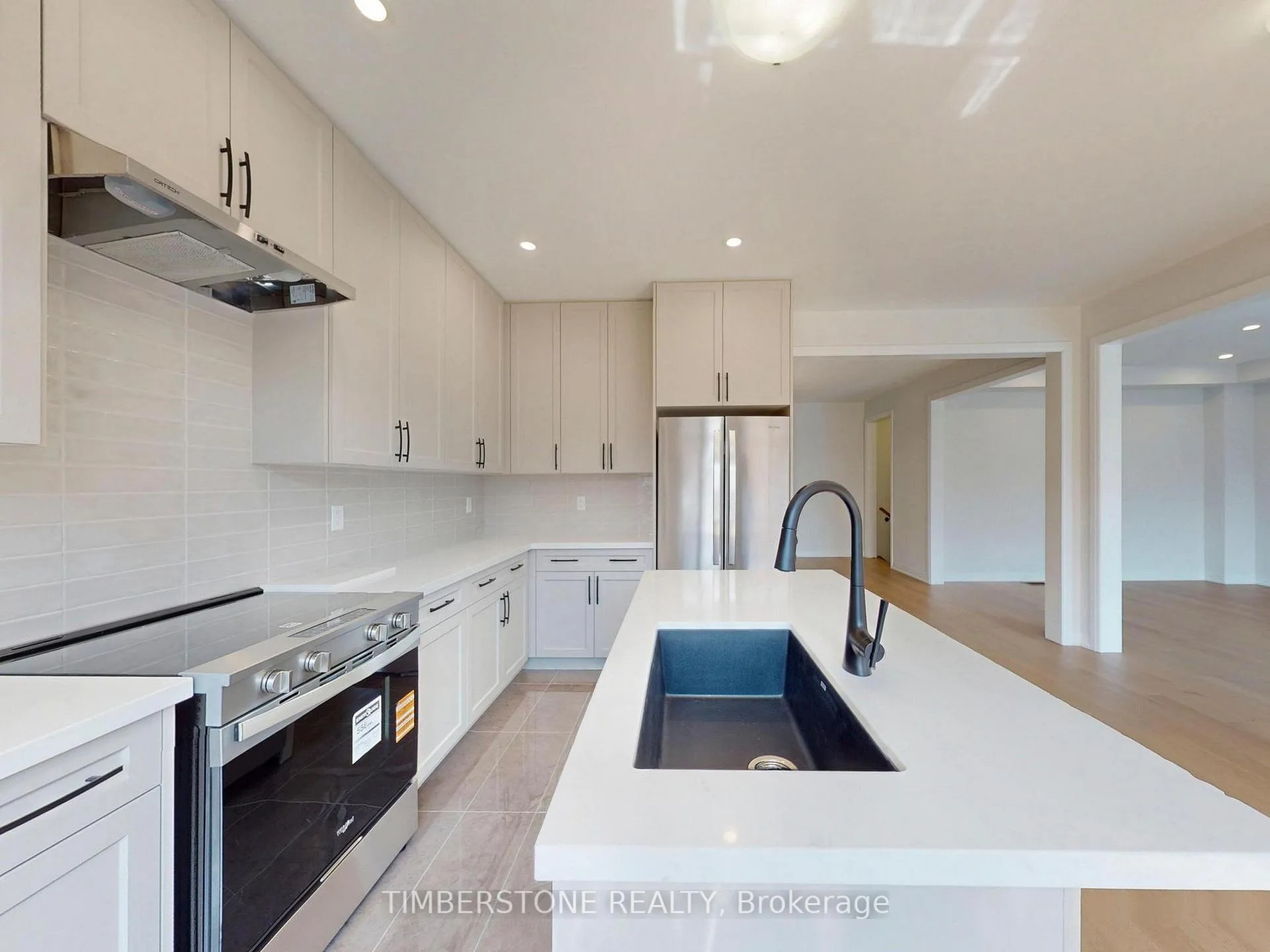 Photo 12 of 64 Freedom Oaks Trail, Brampton, Bram East — HOMEH