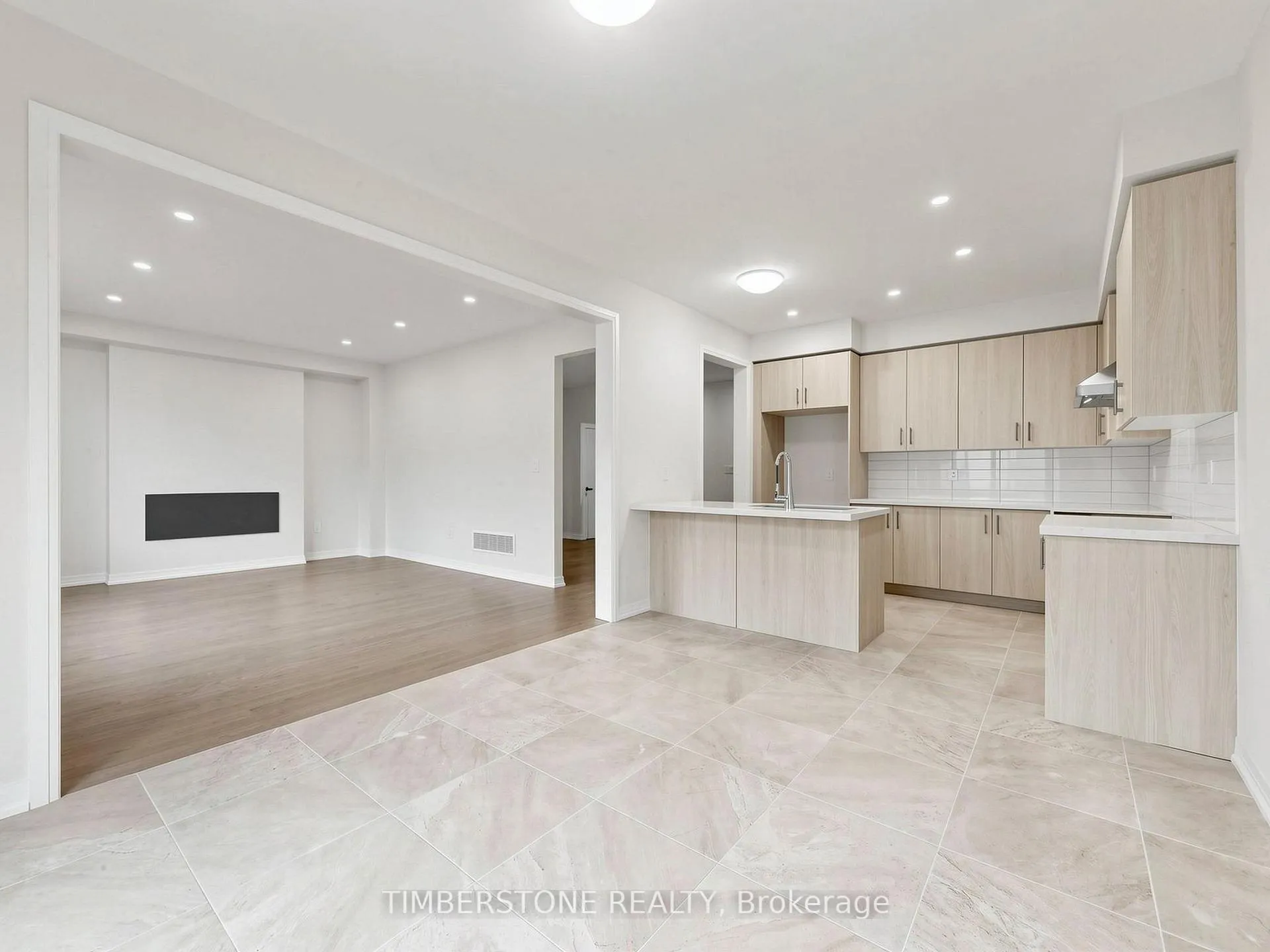 Photo 17 of 433 Coronation Road, Whitby, Rural Whitby — HOMEH