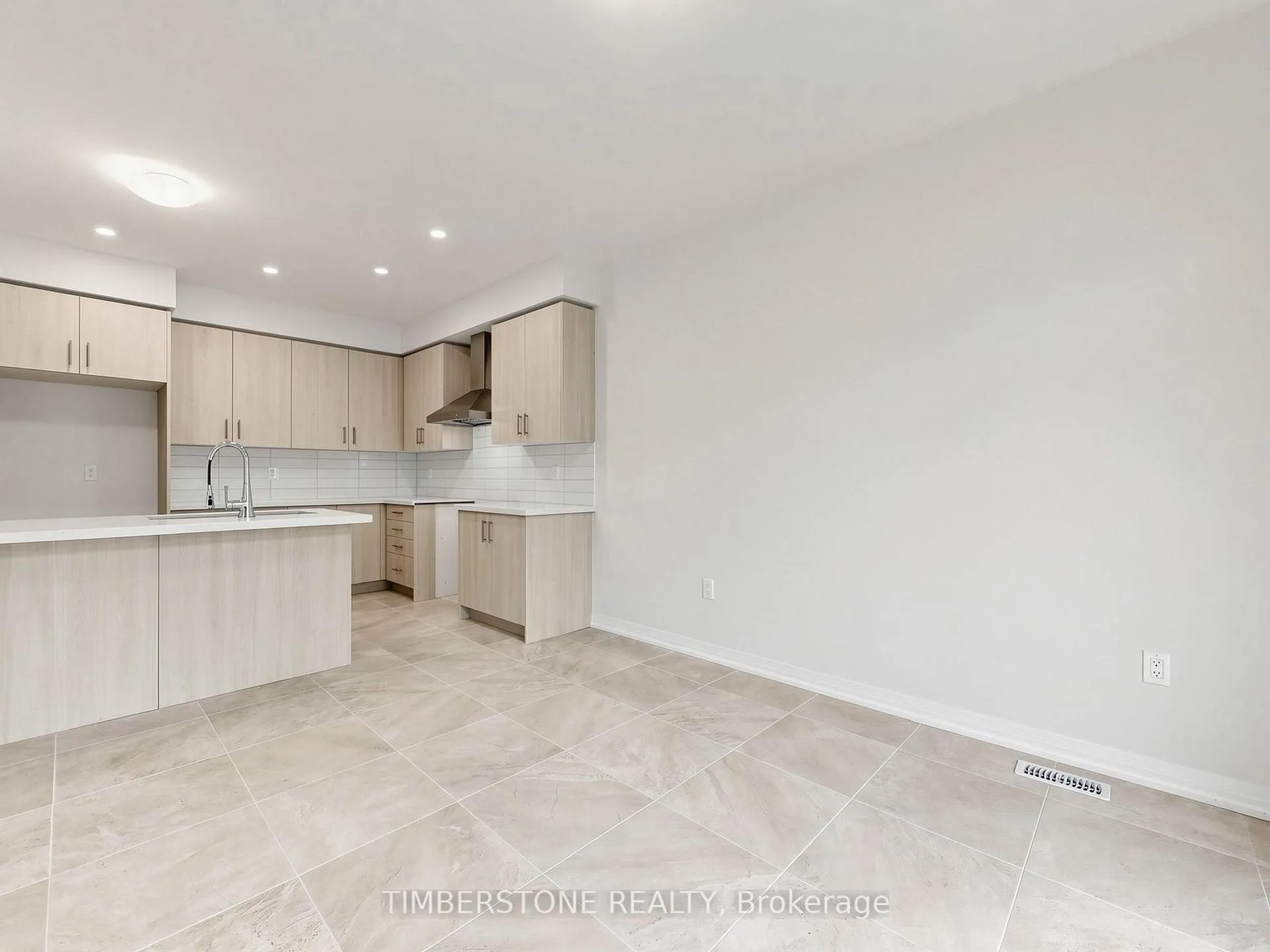 Photo 19 of 433 Coronation Road, Whitby, Rural Whitby — HOMEH