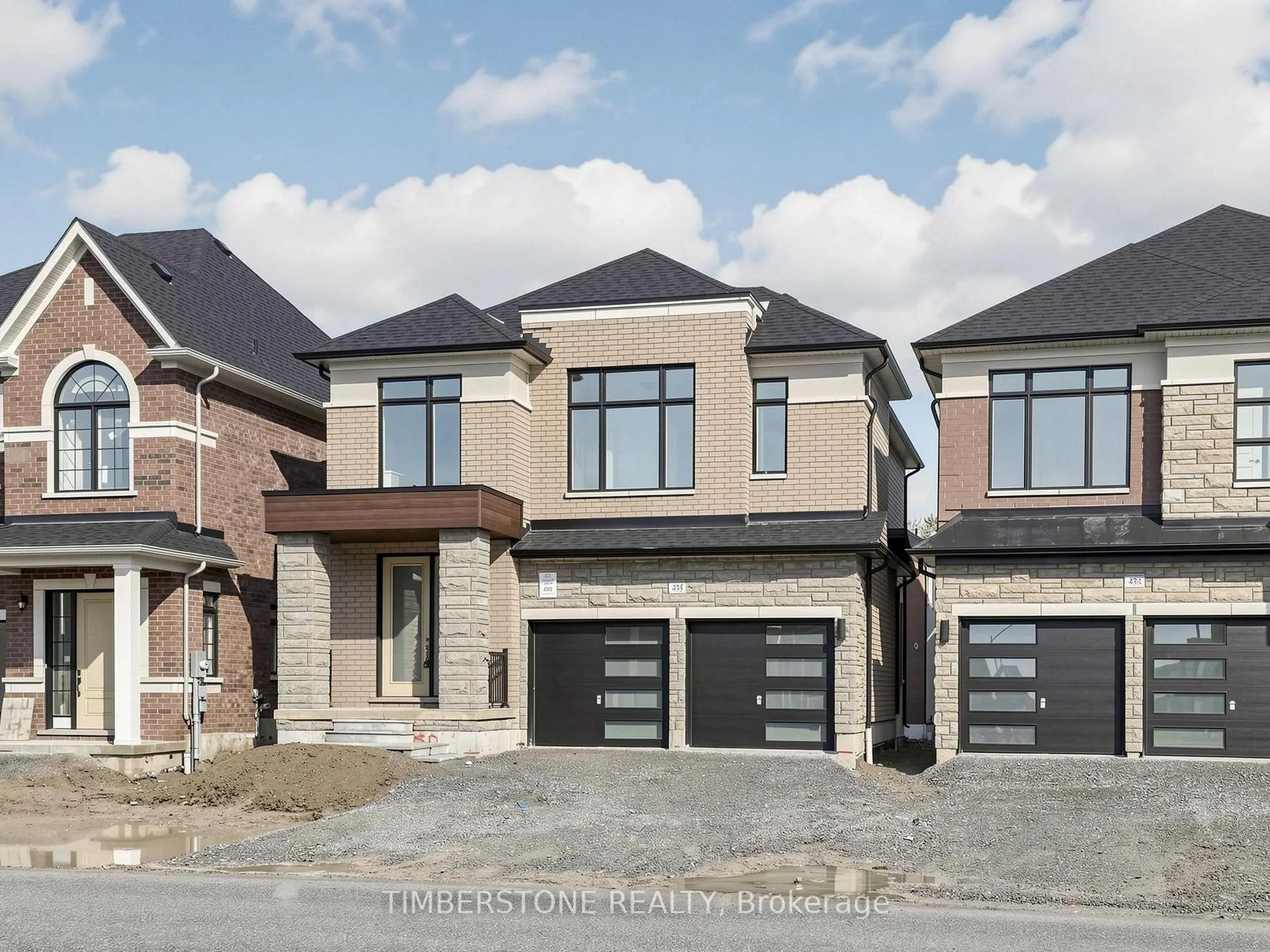 Photo 2 of 435 Coronation Road, Whitby, Rural Whitby — HOMEH