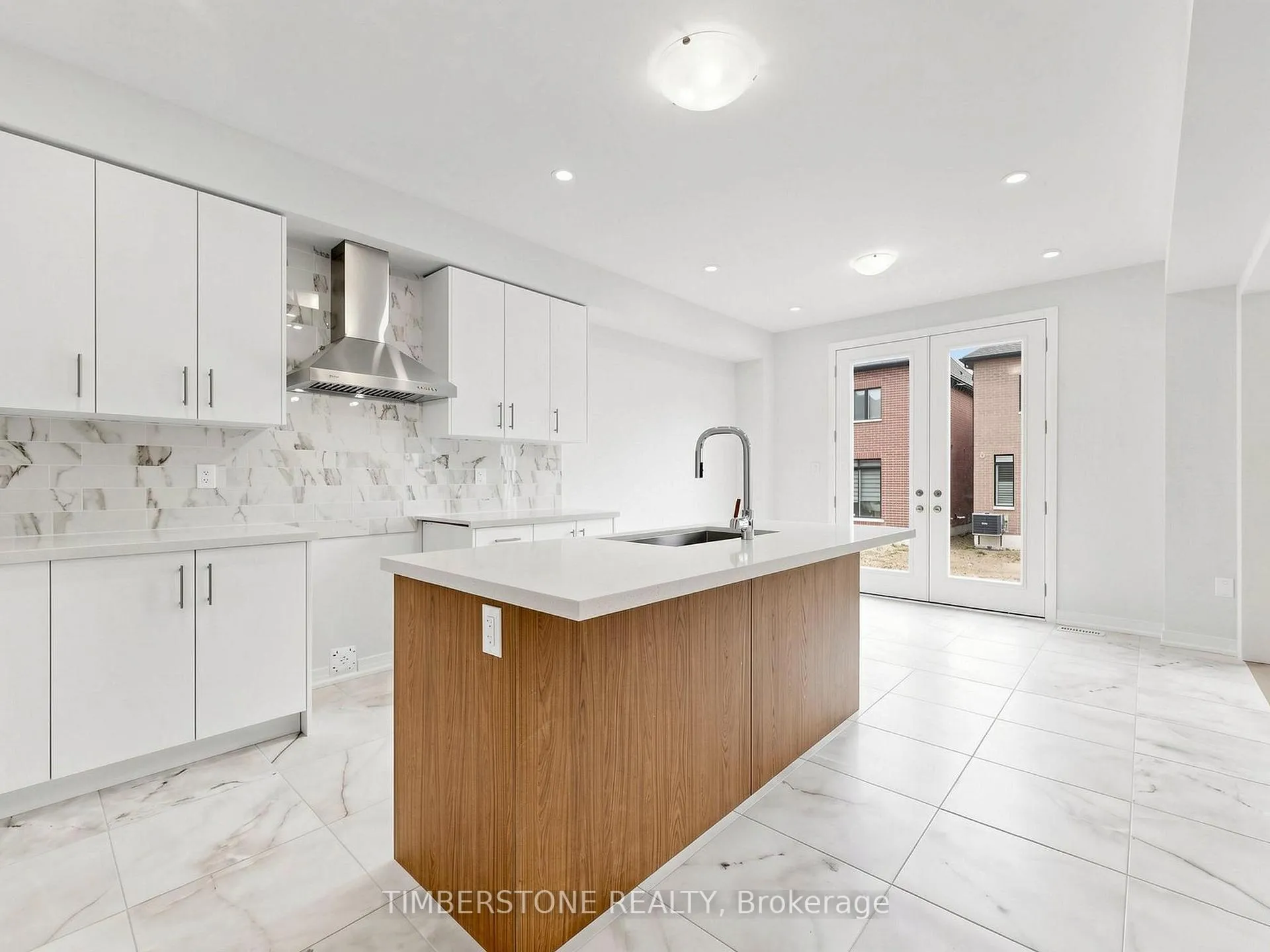 Photo 9 of 435 Coronation Road, Whitby, Rural Whitby — HOMEH