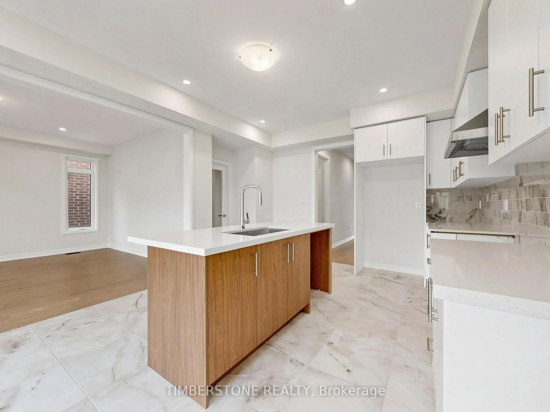 Photo 10 of 435 Coronation Road, Whitby, Rural Whitby — HOMEH