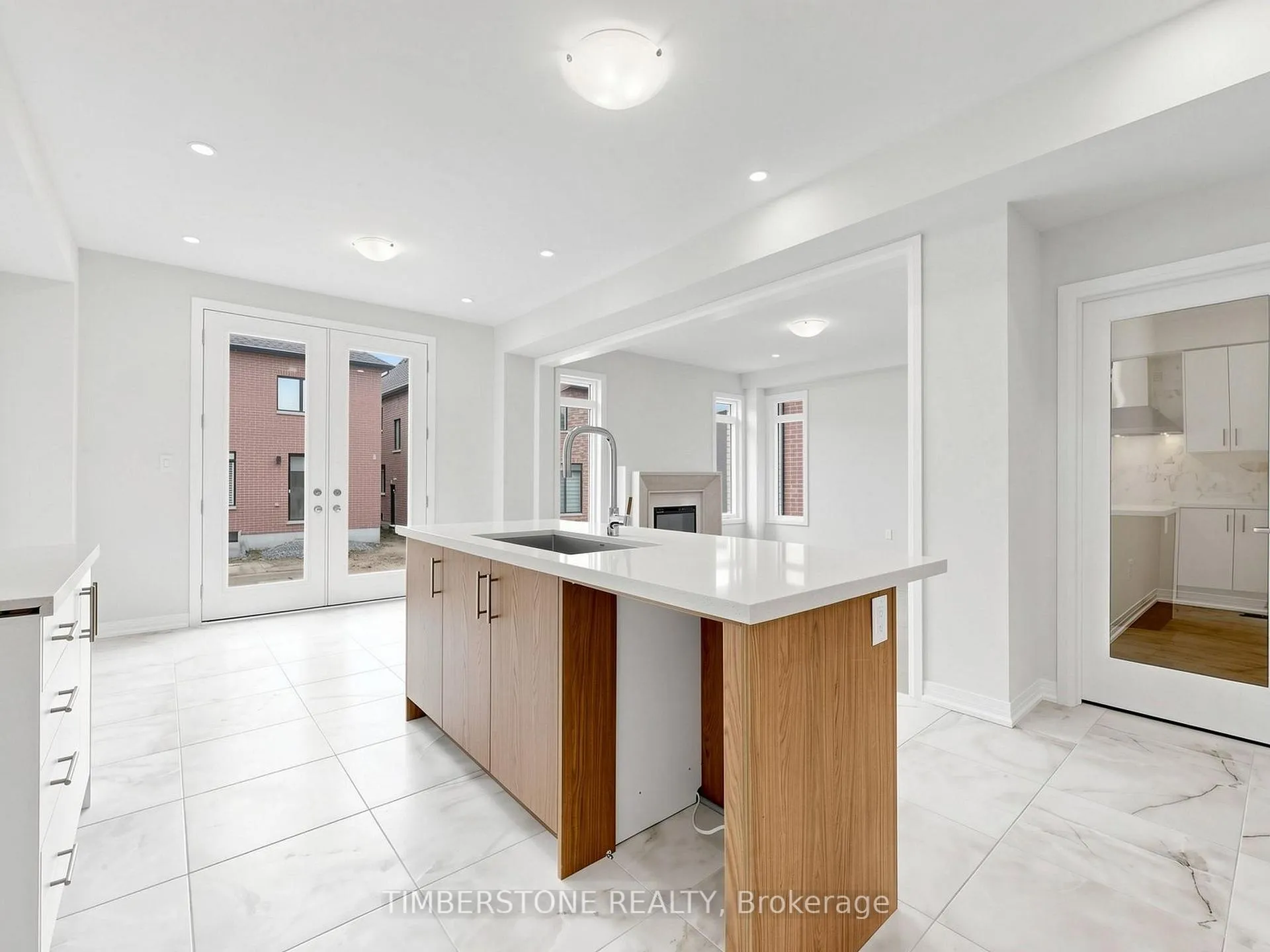 Photo 11 of 435 Coronation Road, Whitby, Rural Whitby — HOMEH