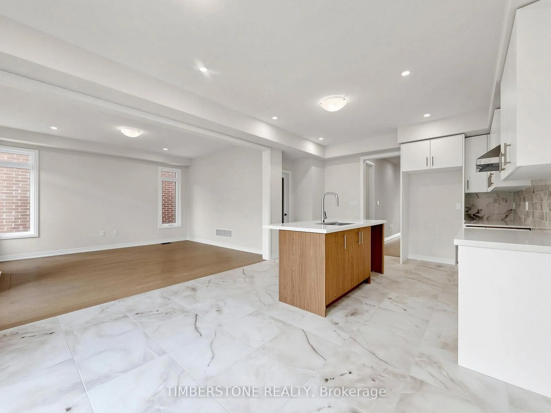 Photo 16 of 435 Coronation Road, Whitby, Rural Whitby — HOMEH