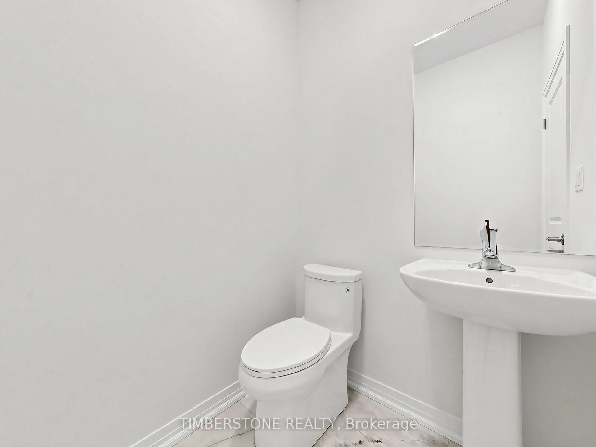Photo 18 of 435 Coronation Road, Whitby, Rural Whitby — HOMEH