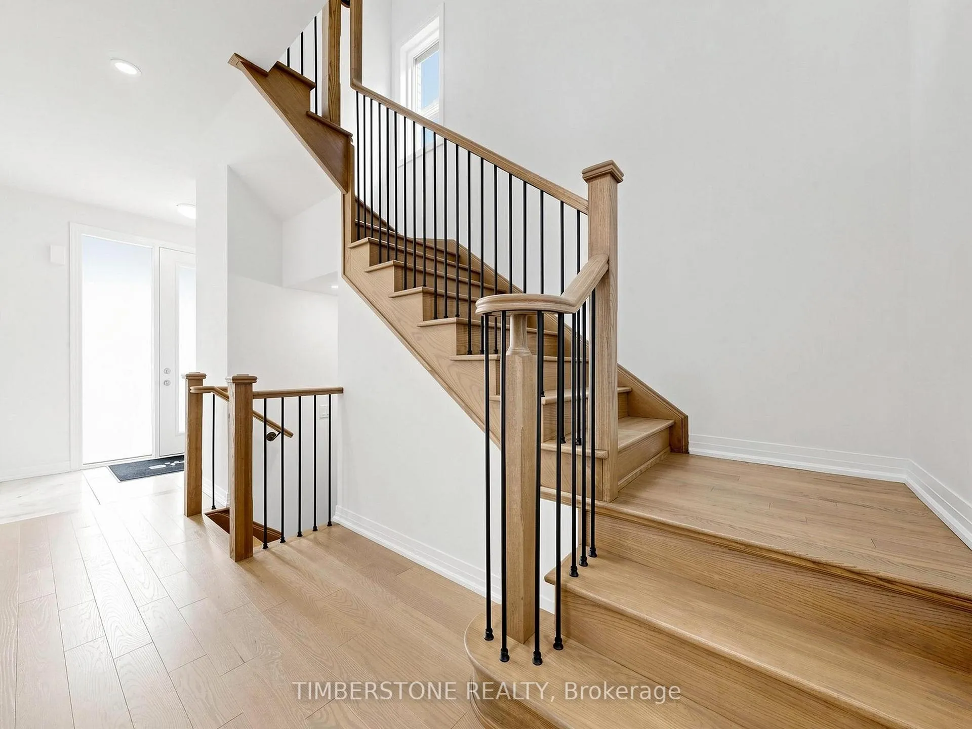 Photo 20 of 435 Coronation Road, Whitby, Rural Whitby — HOMEH