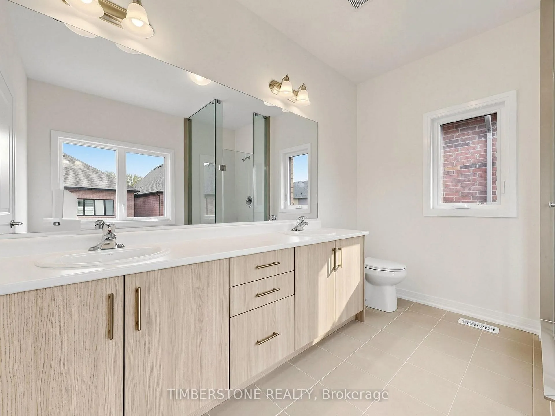 Photo 26 of 435 Coronation Road, Whitby, Rural Whitby — HOMEH