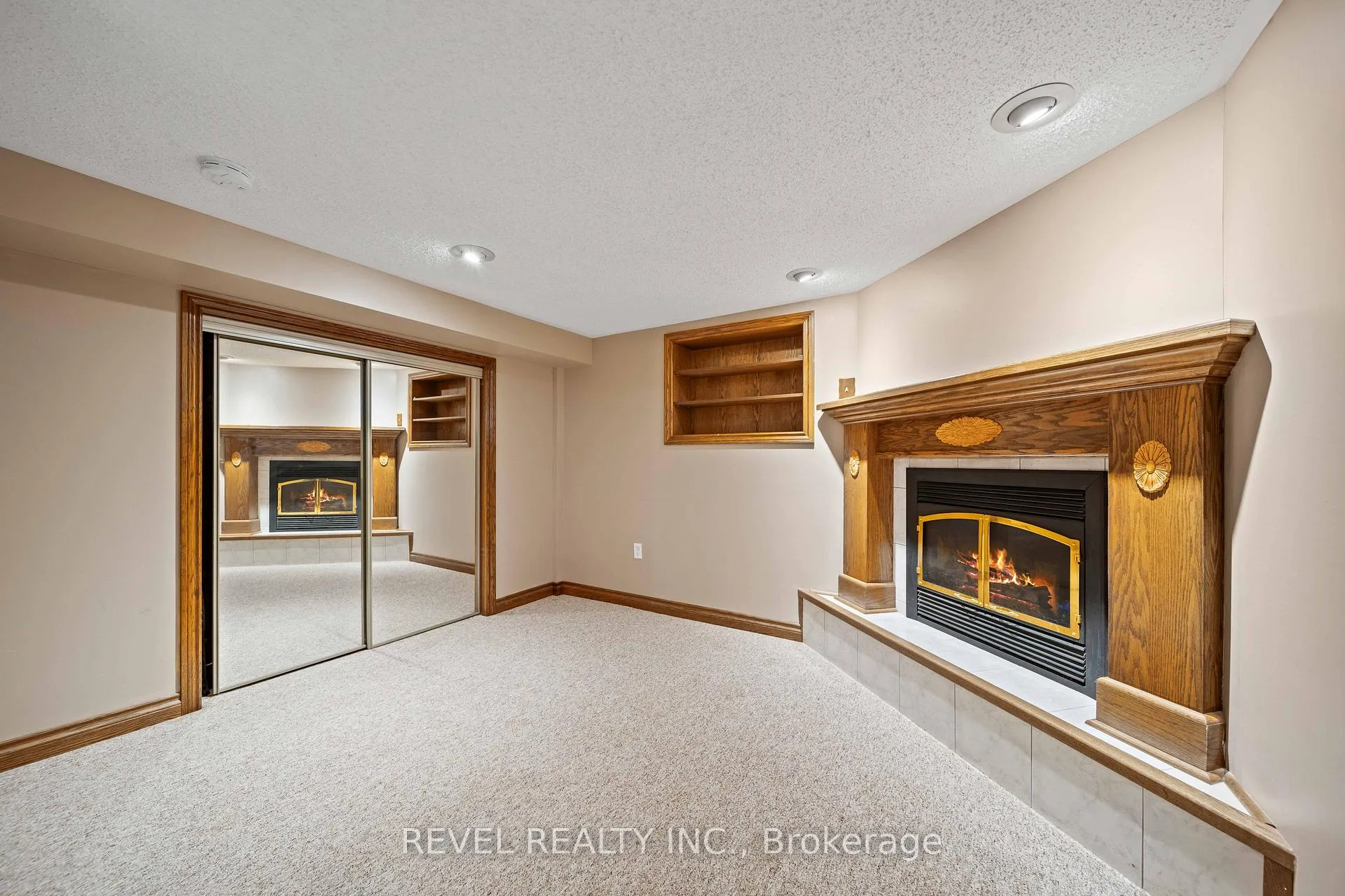 Photo 25 of 73 Queenston Crescent, London, East O — HOMEH