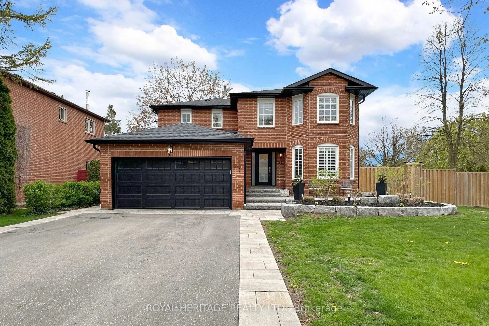 Front of 27 Clovelly Drive