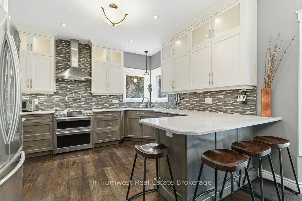 Photo 4 of 242 Cheltonwood Crescent, Waterloo — HOMEH