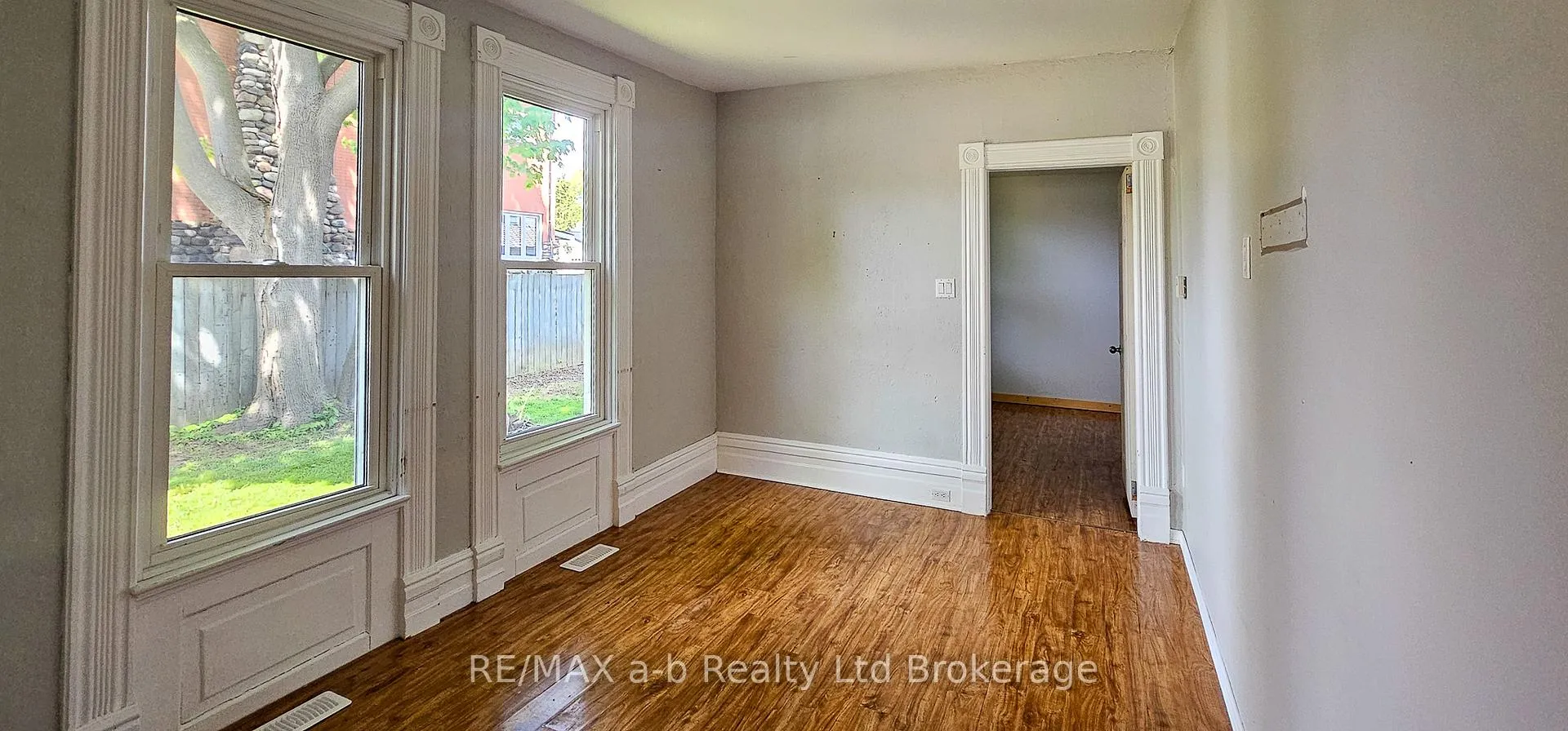 Photo 10 of 311 Talbot Street W, Aylmer — HOMEH