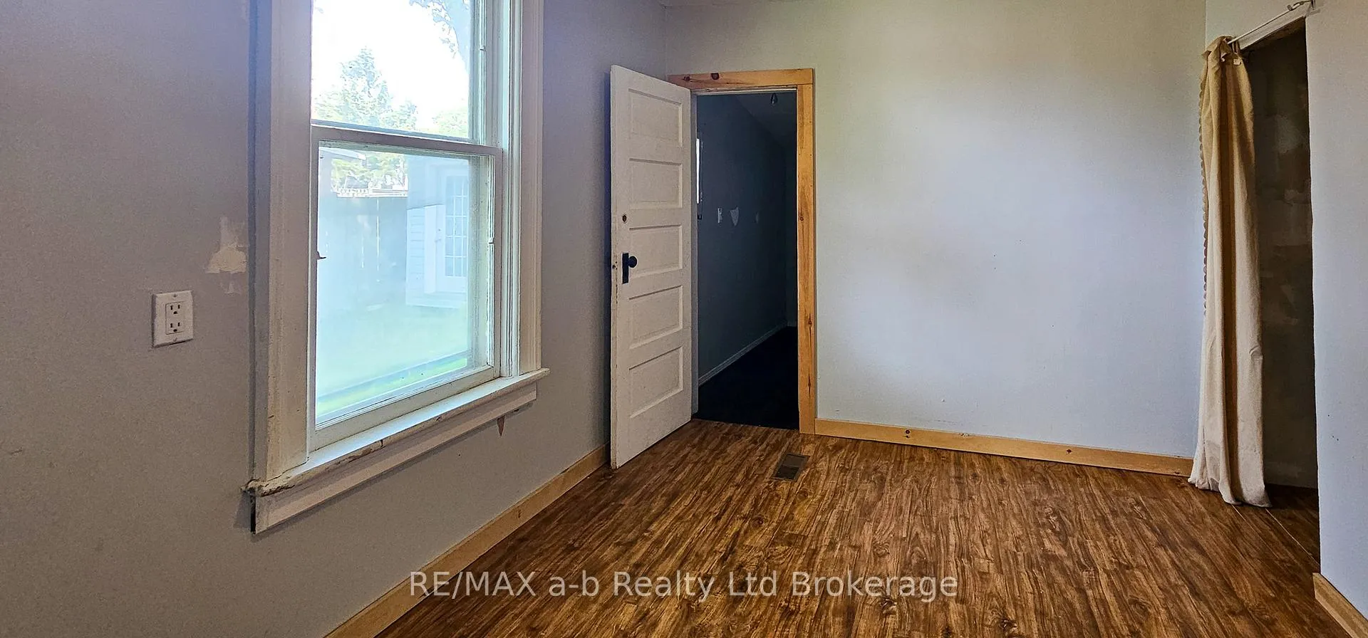 Photo 11 of 311 Talbot Street W, Aylmer — HOMEH