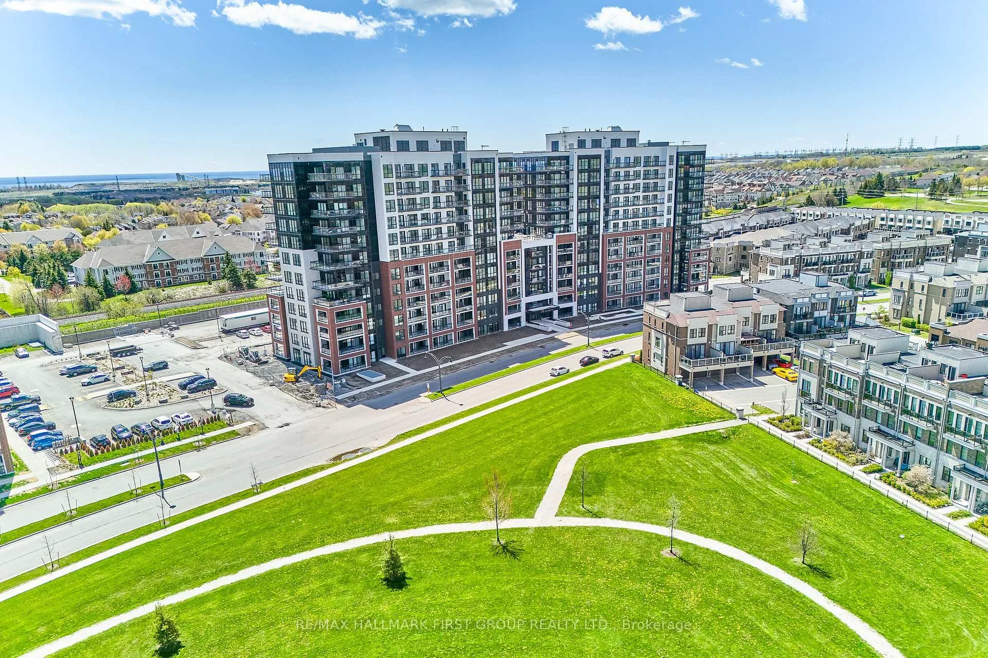 Photo 2 of Unit 1017, 51 Clarington Boulevard, Clarington, Bowmanville — HOMEH