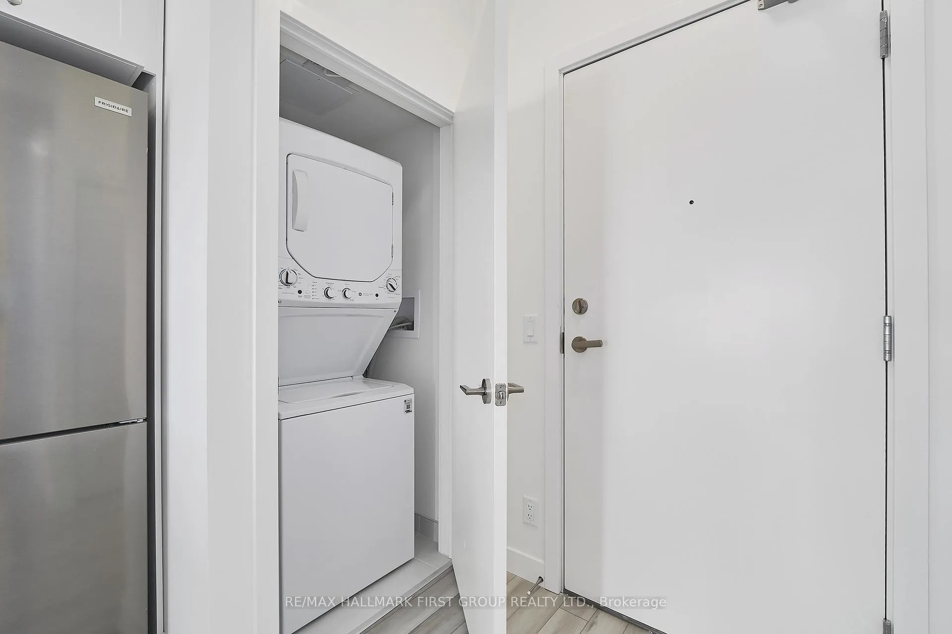 Photo 5 of Unit 1017, 51 Clarington Boulevard, Clarington, Bowmanville — HOMEH