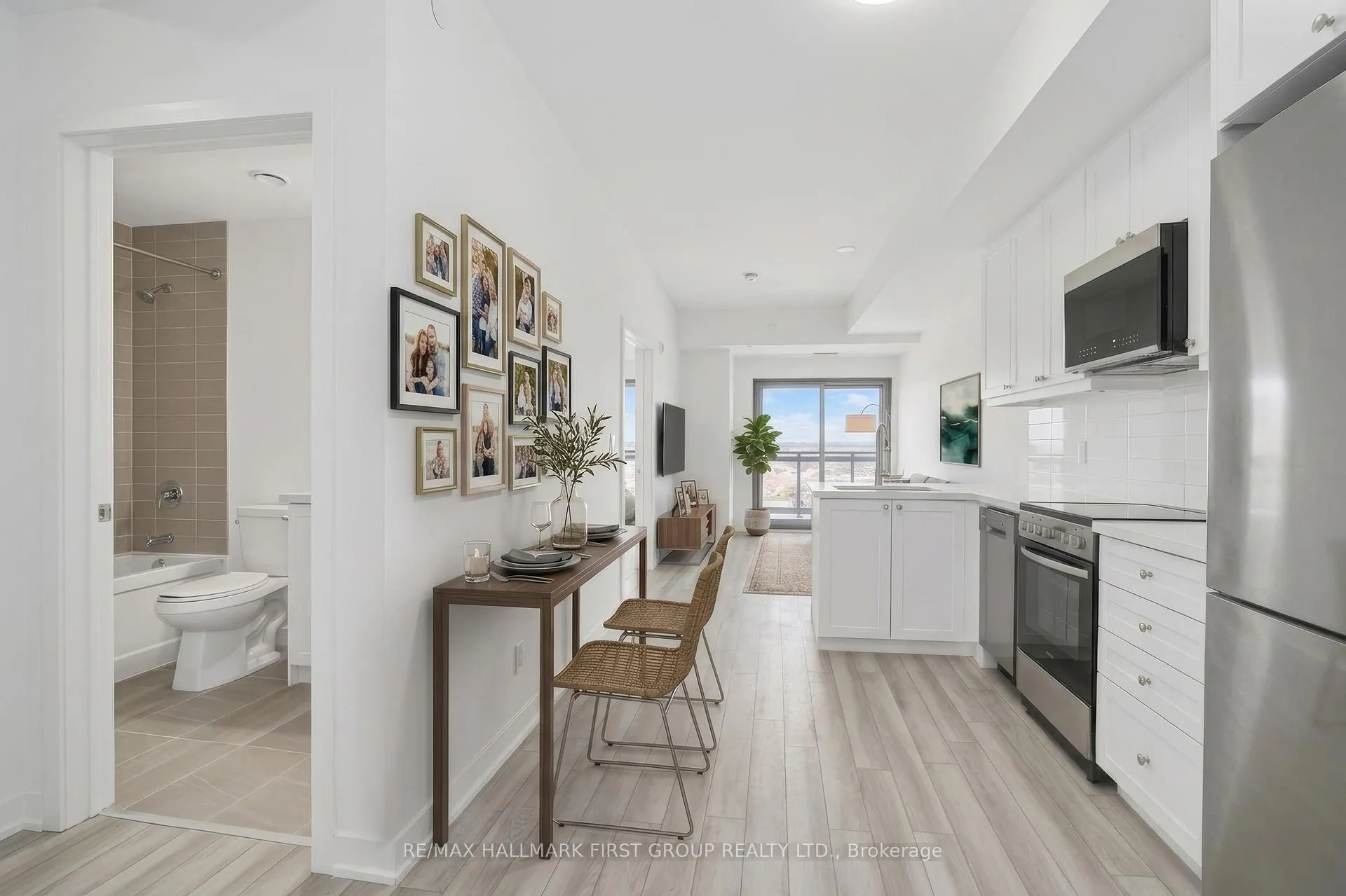 Photo 7 of Unit 1017, 51 Clarington Boulevard, Clarington, Bowmanville — HOMEH