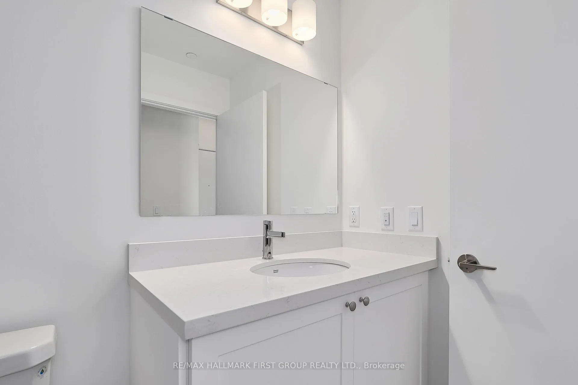 Photo 12 of Unit 1017, 51 Clarington Boulevard, Clarington, Bowmanville — HOMEH