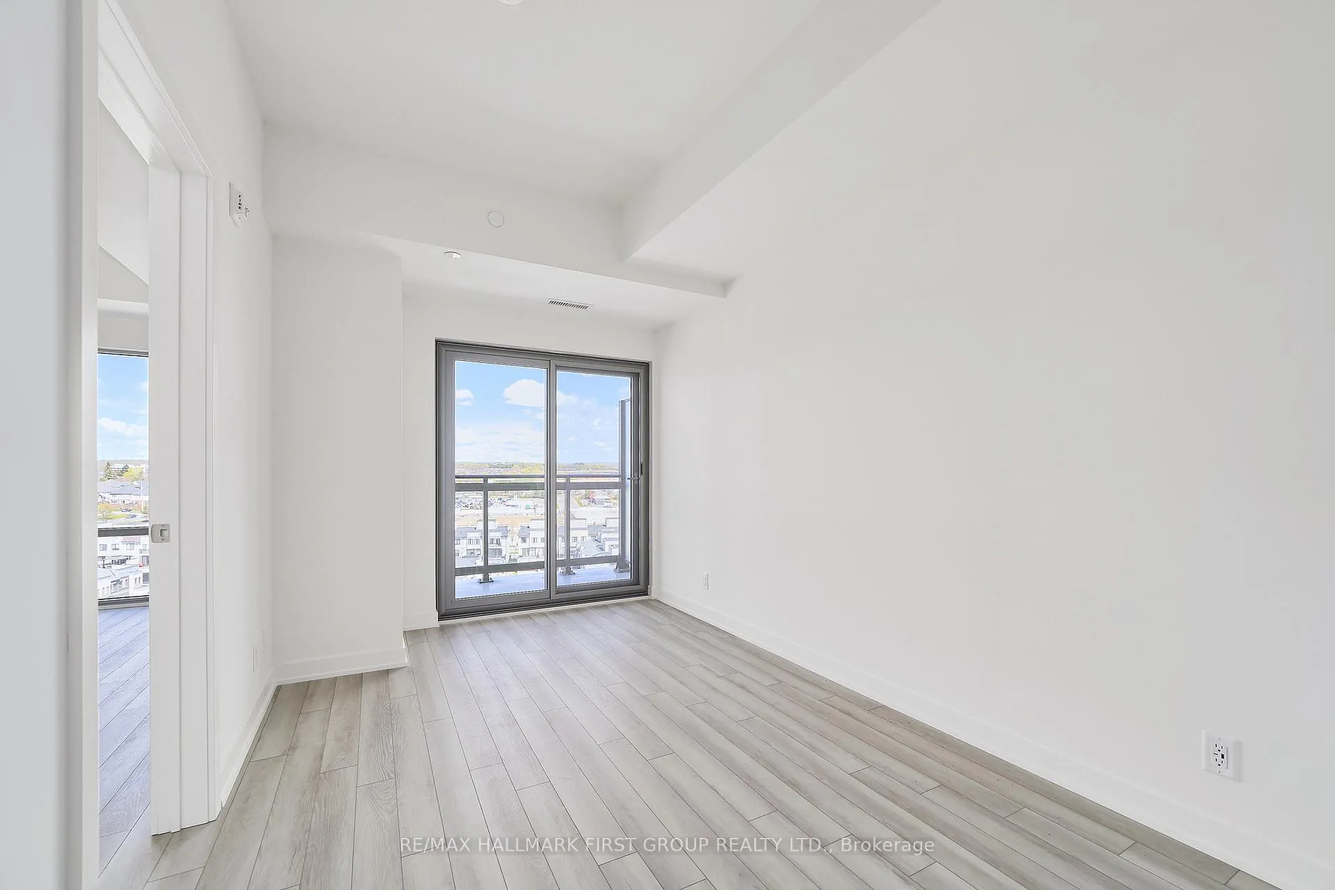 Photo 17 of Unit 1017, 51 Clarington Boulevard, Clarington, Bowmanville — HOMEH