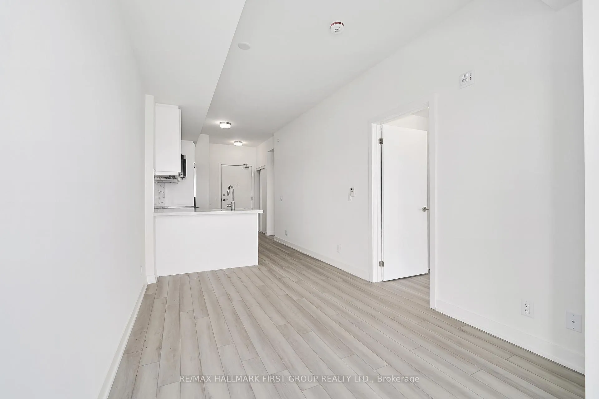 Photo 28 of Unit 1017, 51 Clarington Boulevard, Clarington, Bowmanville — HOMEH
