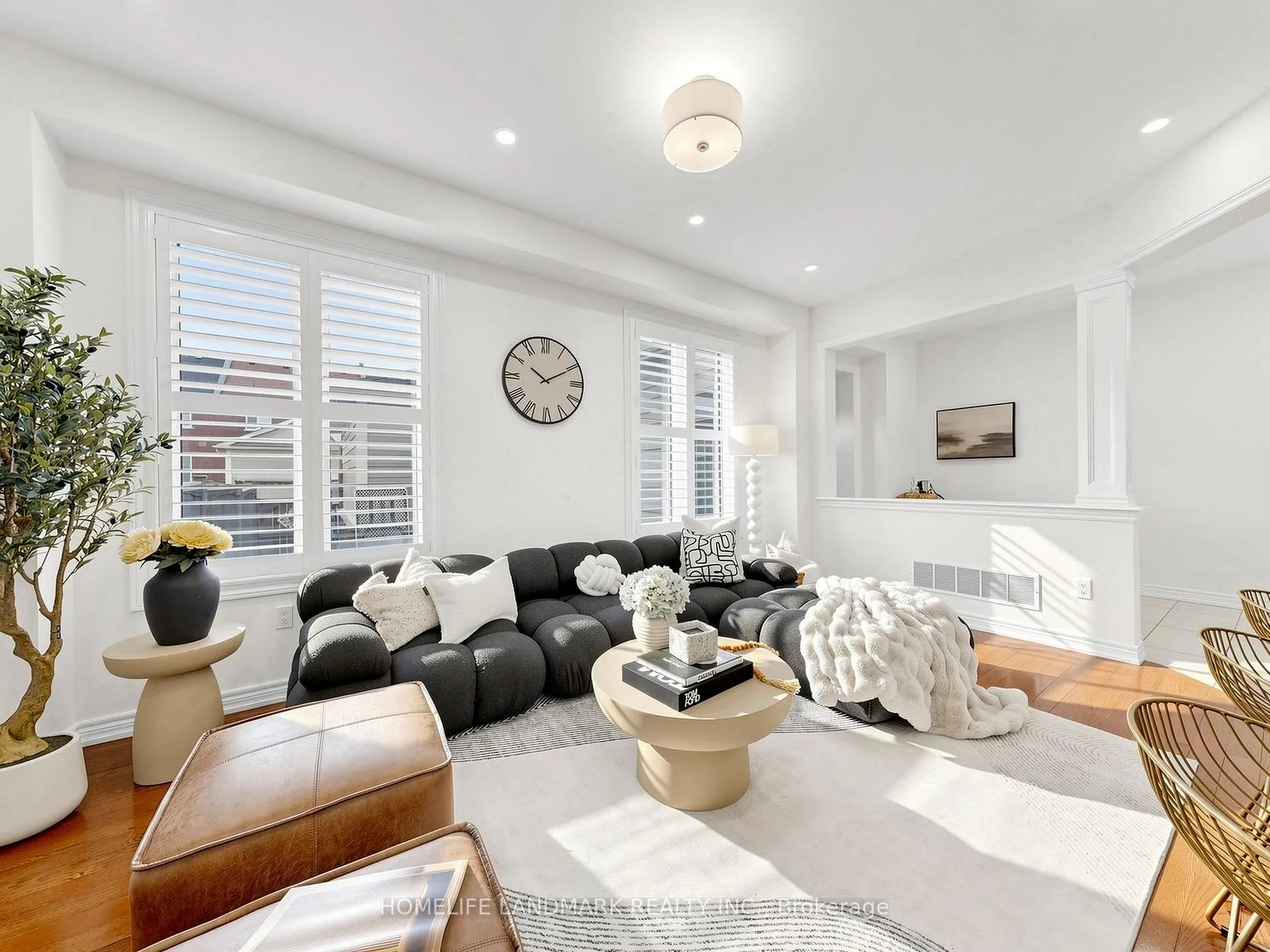 Photo 10 of 8 Ivory Silk Drive, Markham, Cathedraltown — HOMEH