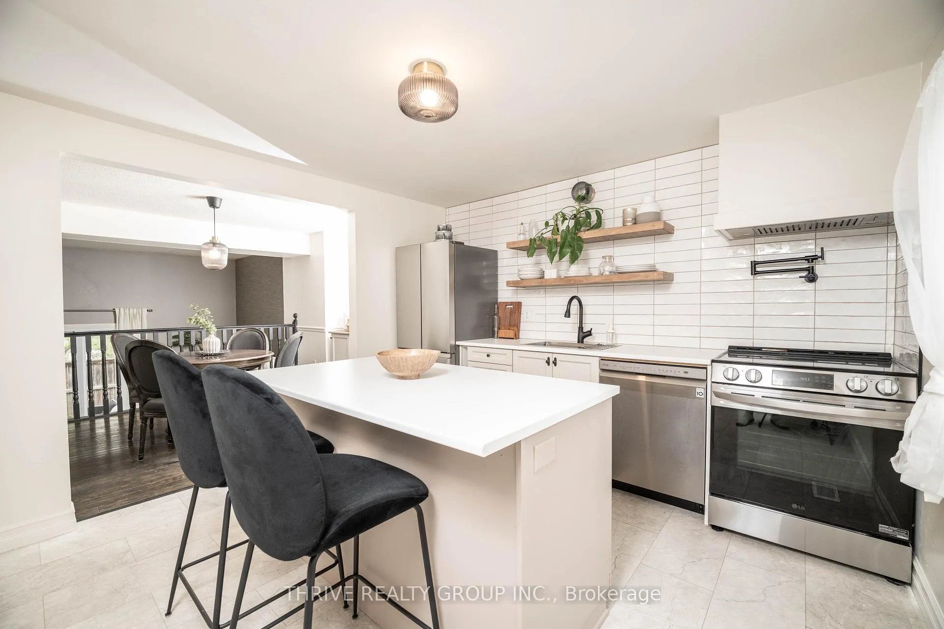Photo 9 of Unit 70, 300 Sandringham Crescent, London, South R — HOMEH