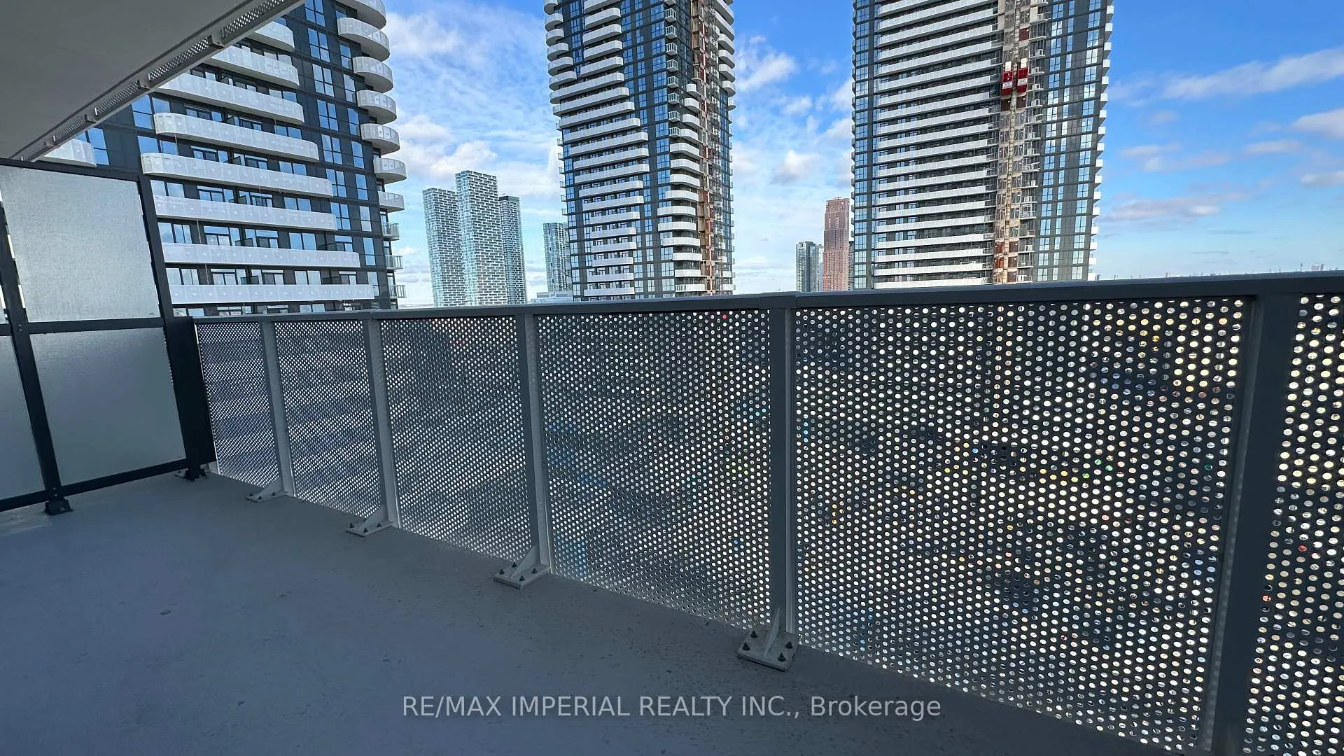 Photo 10 of Unit 1601, 195 Commerce Street, Vaughan, Vaughan Corporate Centre — HOMEH