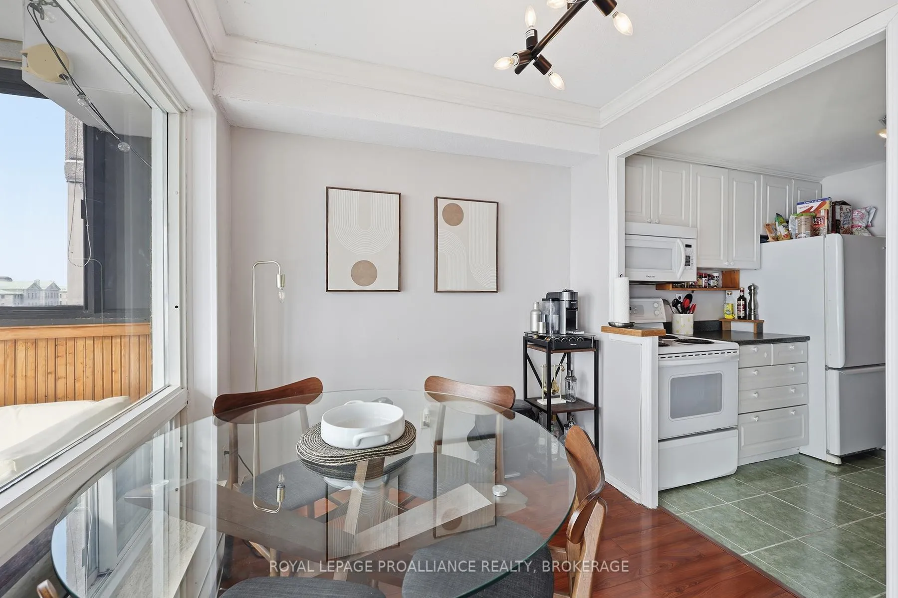 Photo 28 of Unit 903, 2 Mowat Avenue, Kingston, Central City West — HOMEH